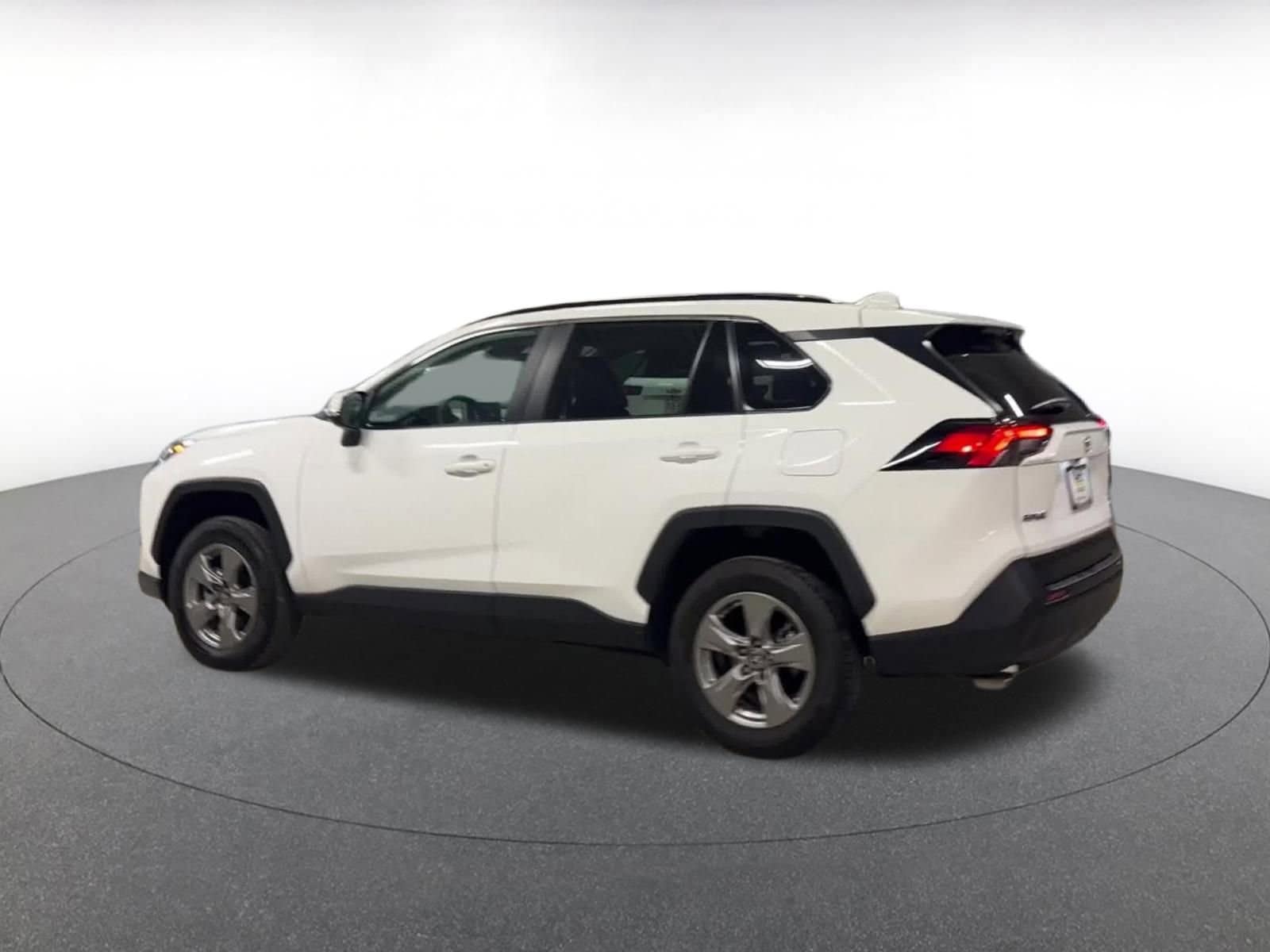 Thumbnail: 2025 Toyota RAV4 - 10