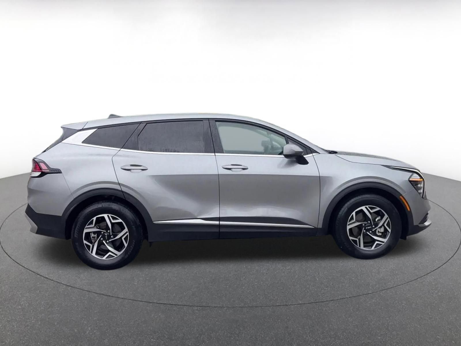 Thumbnail: 2025 Kia Sportage - 16