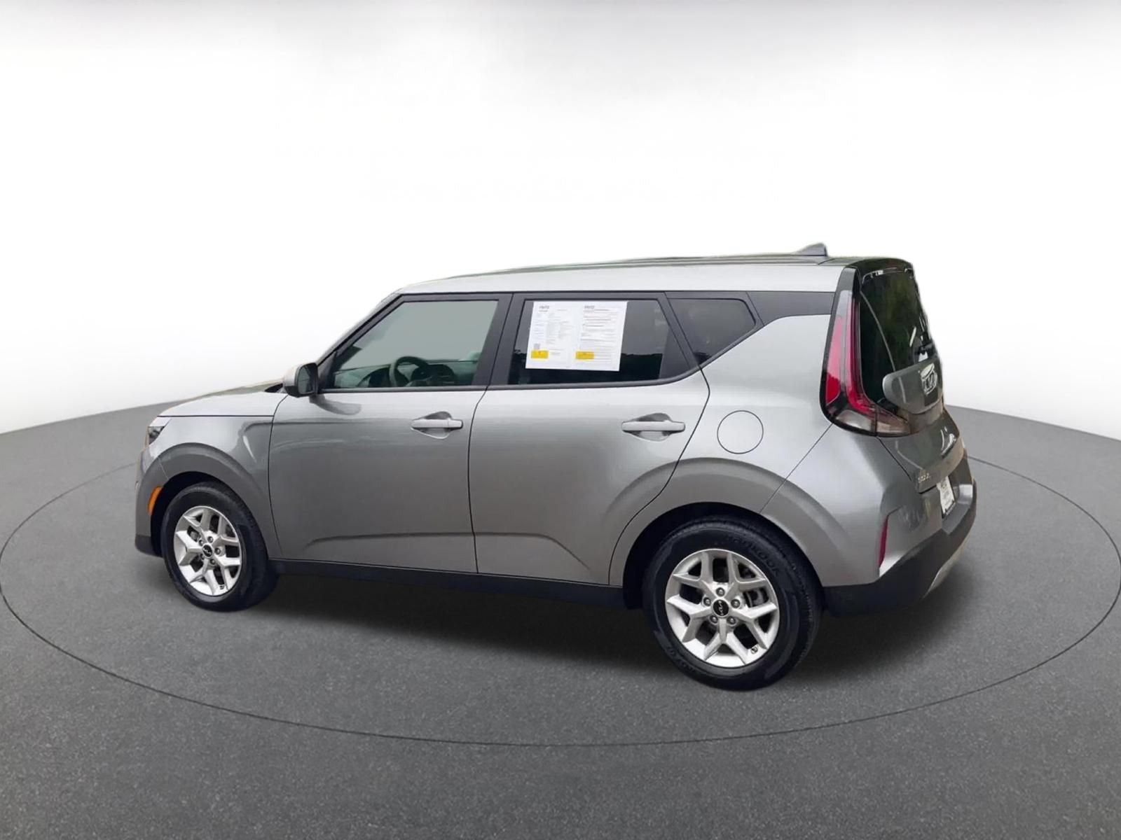 Thumbnail: 2025 Kia Soul - 10