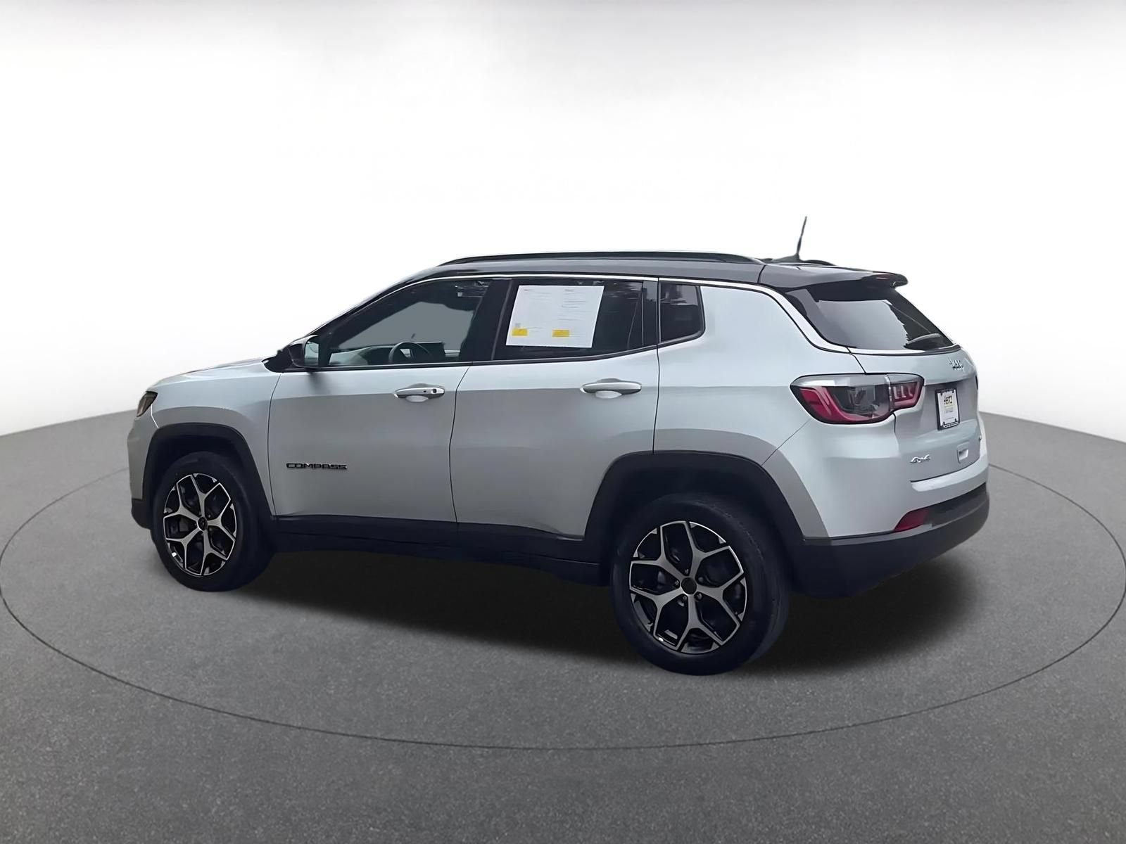 Thumbnail: 2025 Jeep Compass - 10