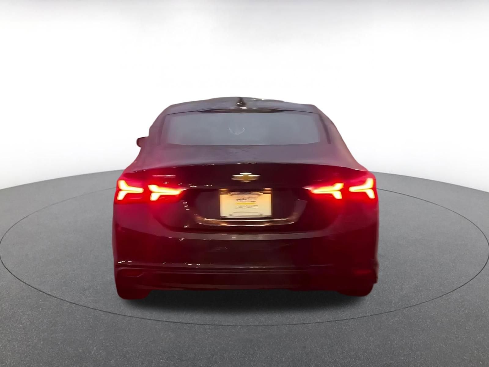 Thumbnail: 2024 Chevrolet Malibu - 12