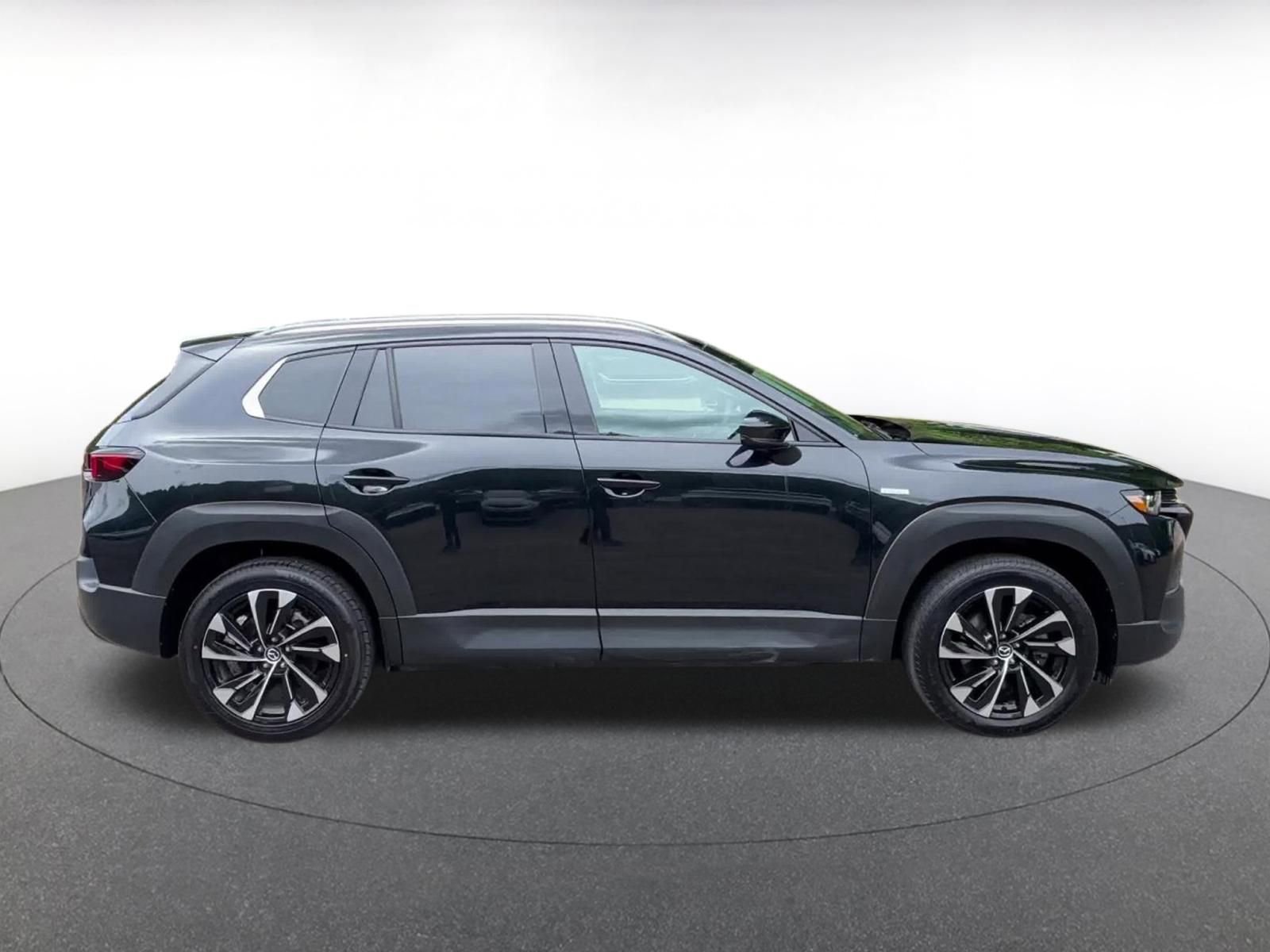 Thumbnail: 2025 Mazda CX-50 - 16
