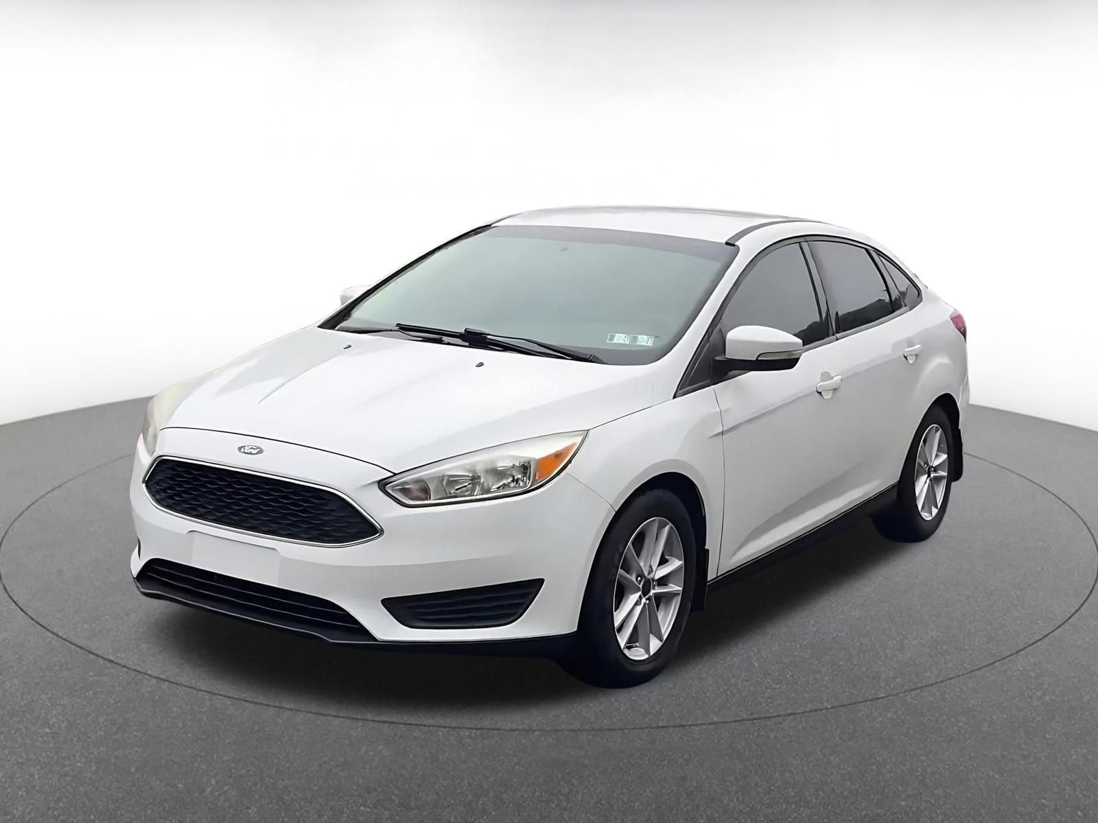 Thumbnail: 2017 Ford Focus - 7
