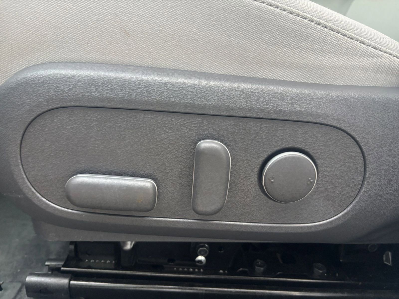 Thumbnail: 2025 Hyundai Kona - 23