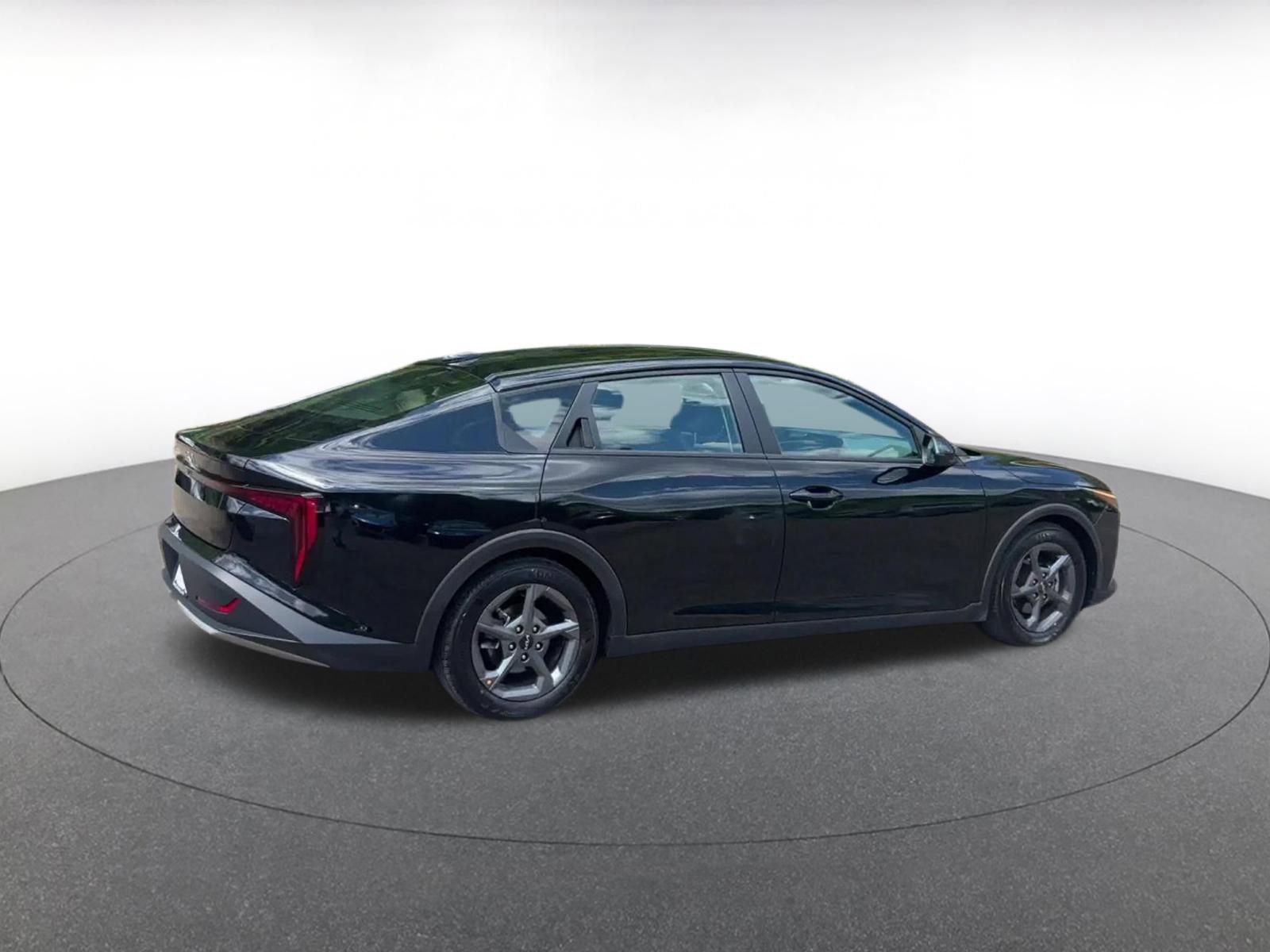 Thumbnail: 2025 Kia K4 - 14