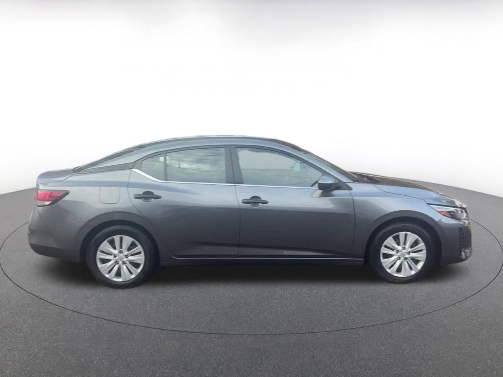 Thumbnail: 2025 Nissan Sentra - 16