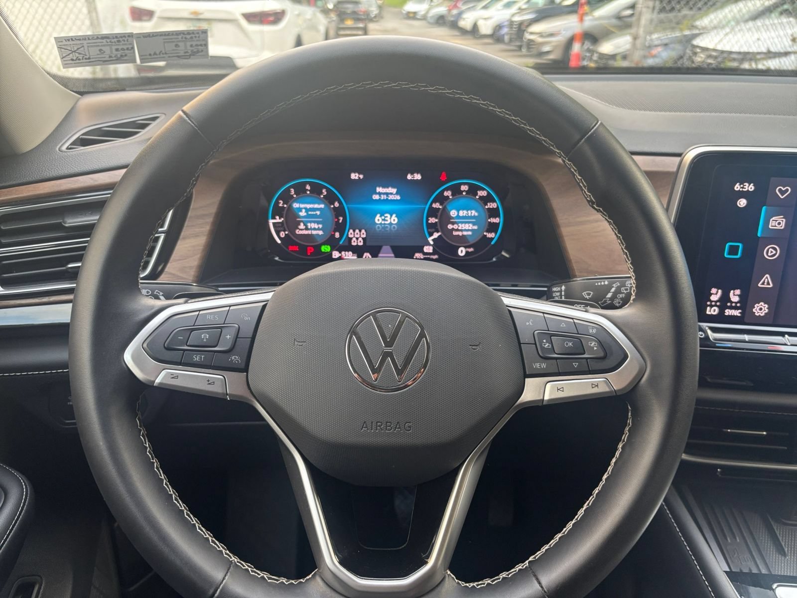 Thumbnail: 2026 Volkswagen Atlas - 29