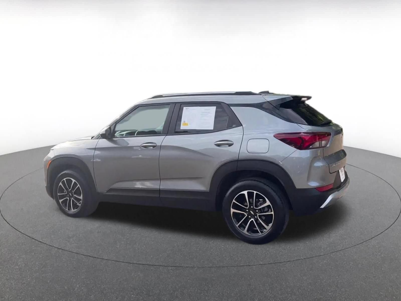 Thumbnail: 2025 Chevrolet TrailBlazer - 8