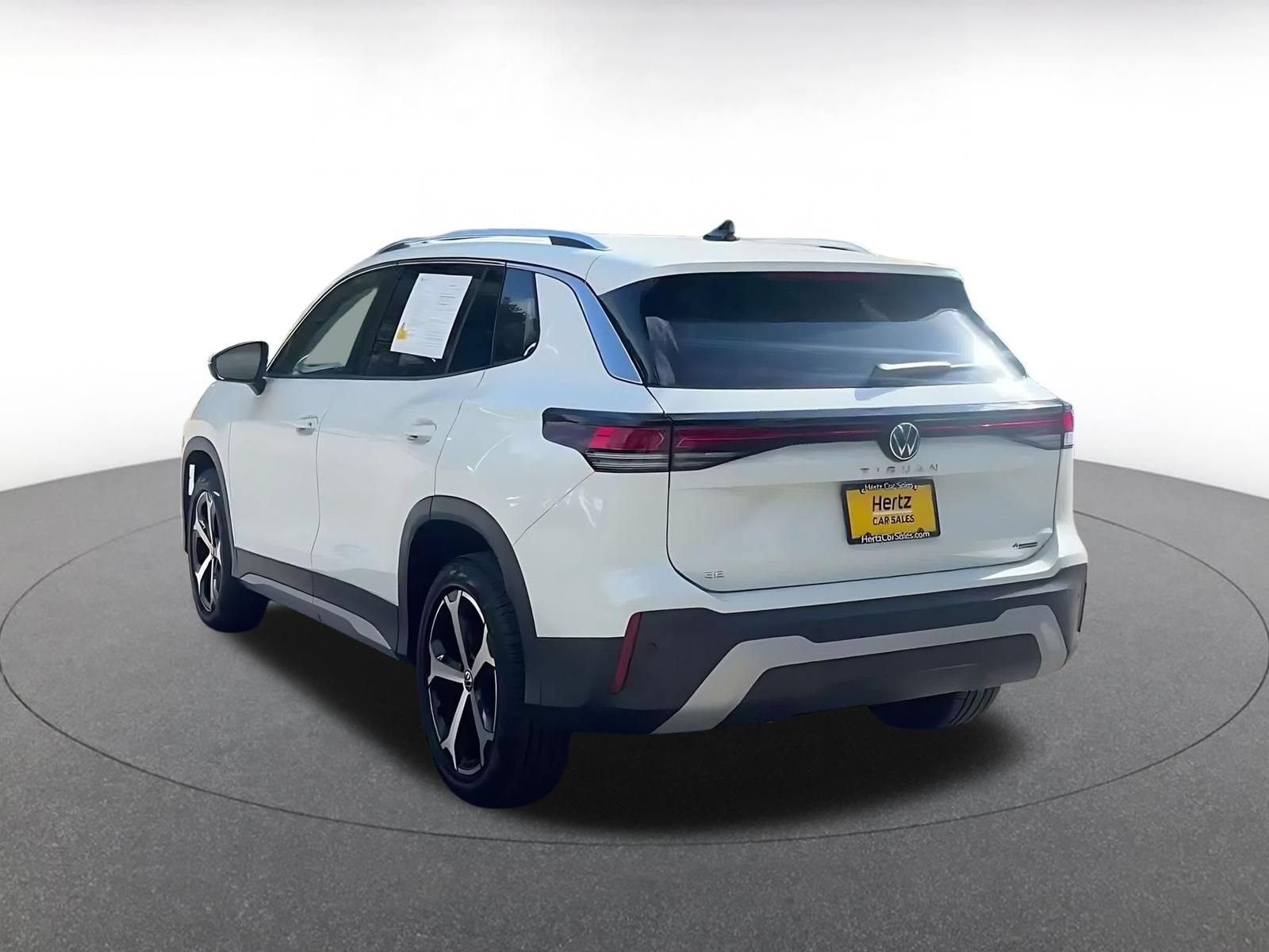 Thumbnail: 2026 Volkswagen Tiguan - 10