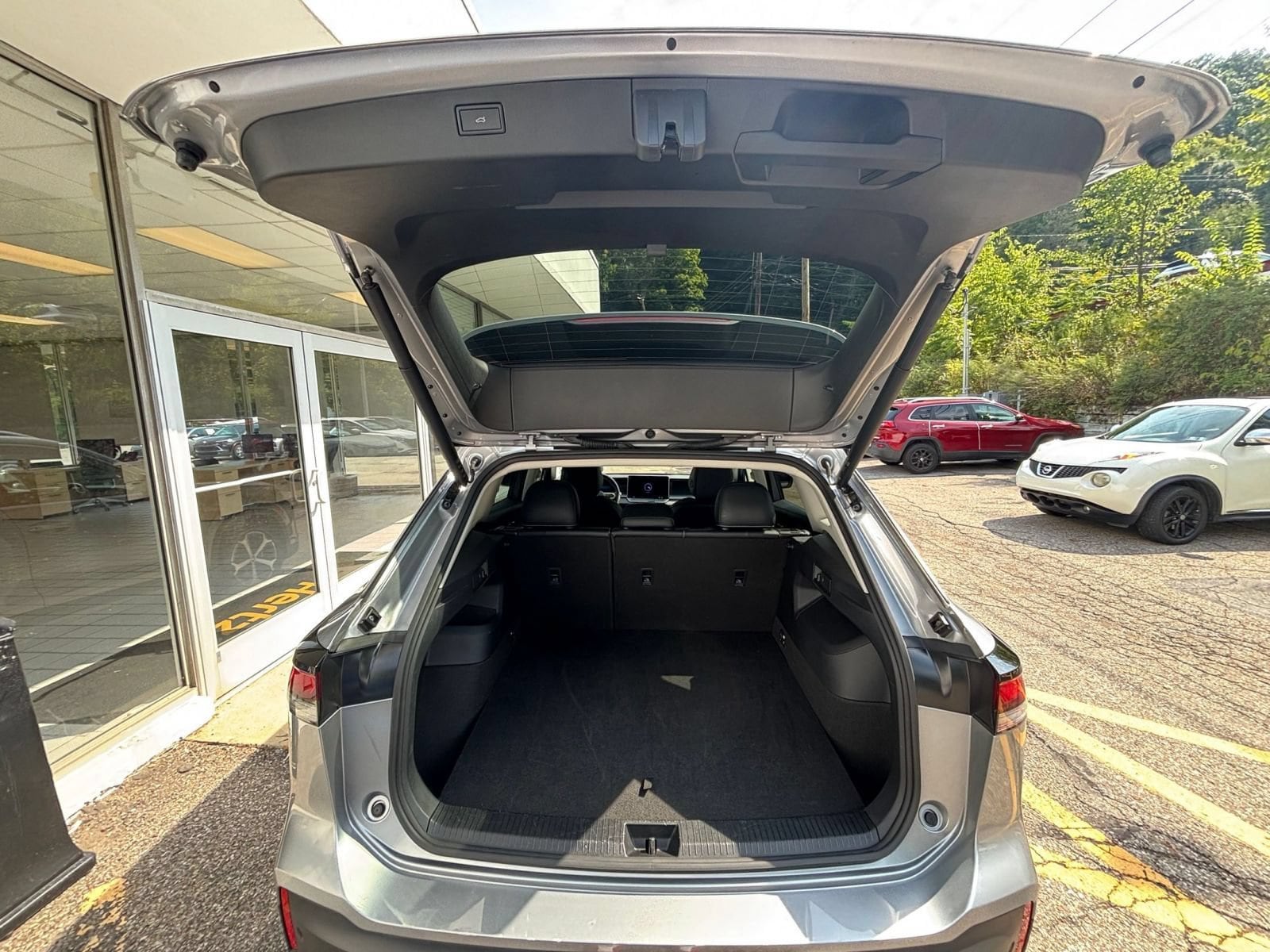 Thumbnail: 2026 Volkswagen Tiguan - 32