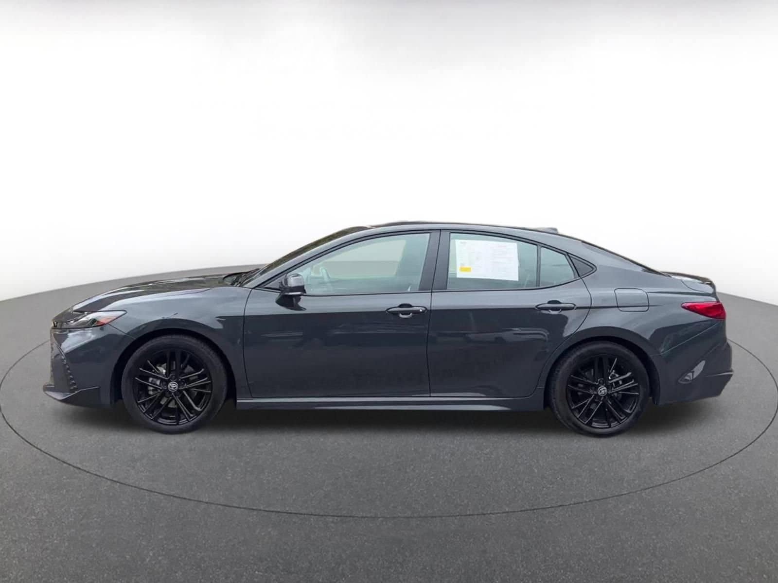 Thumbnail: 2025 Toyota Camry - 9