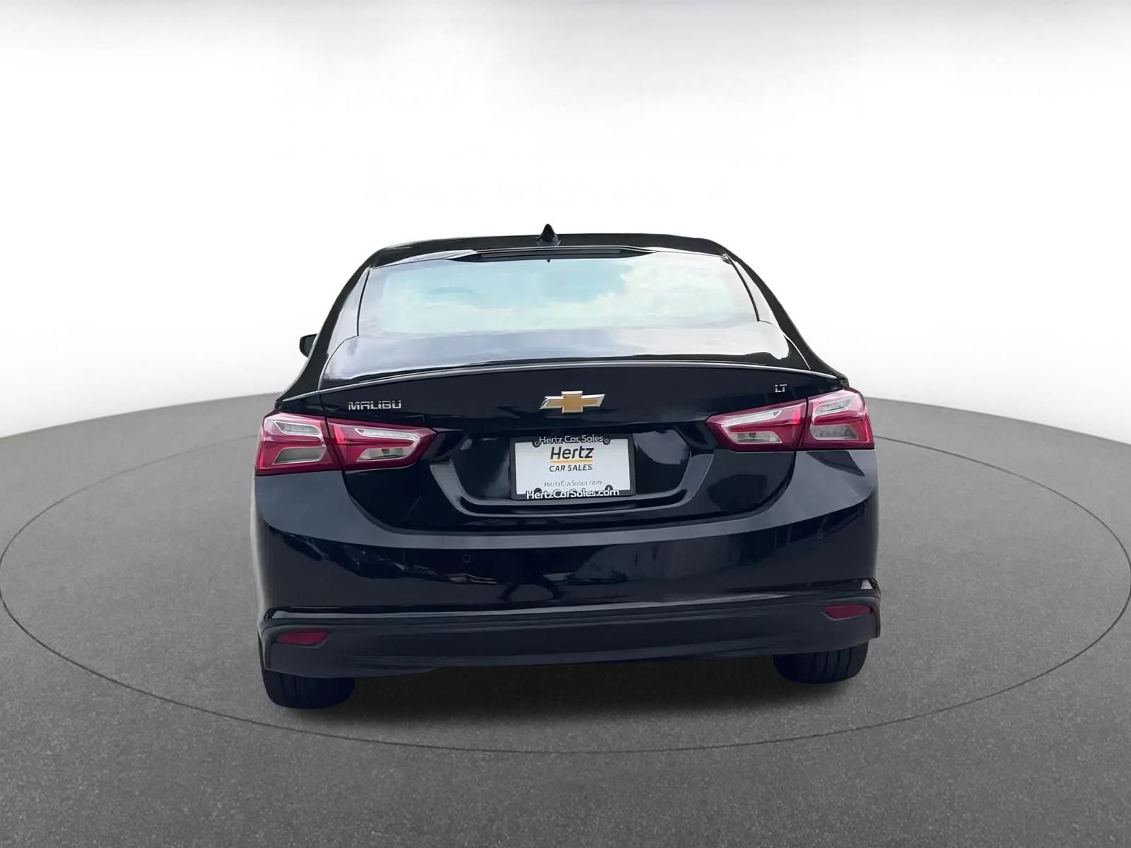 Thumbnail: 2024 Chevrolet Malibu - 12