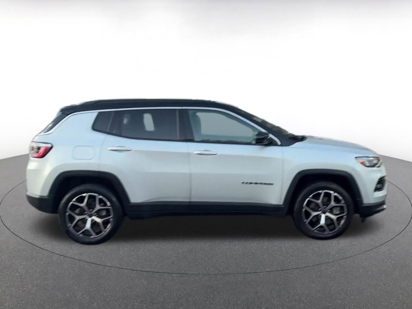 Thumbnail: 2025 Jeep Compass - 16