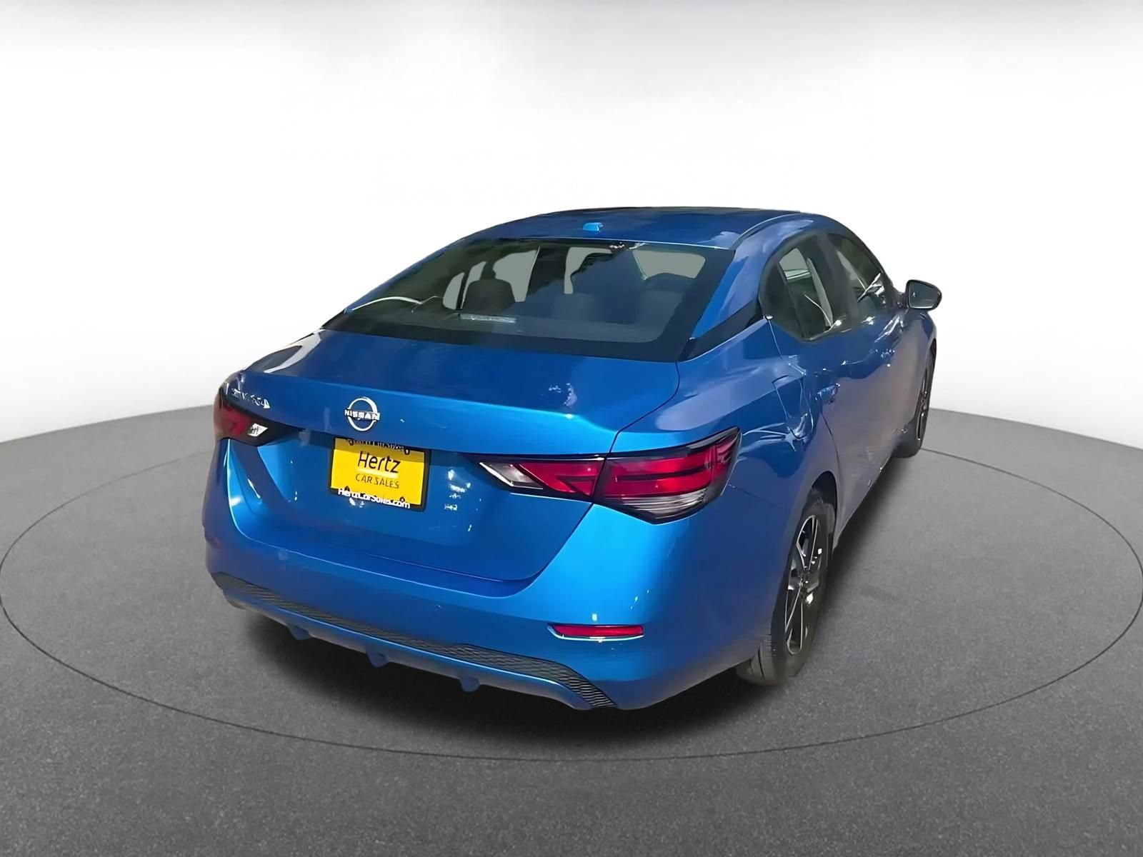 Thumbnail: 2025 Nissan Sentra - 11