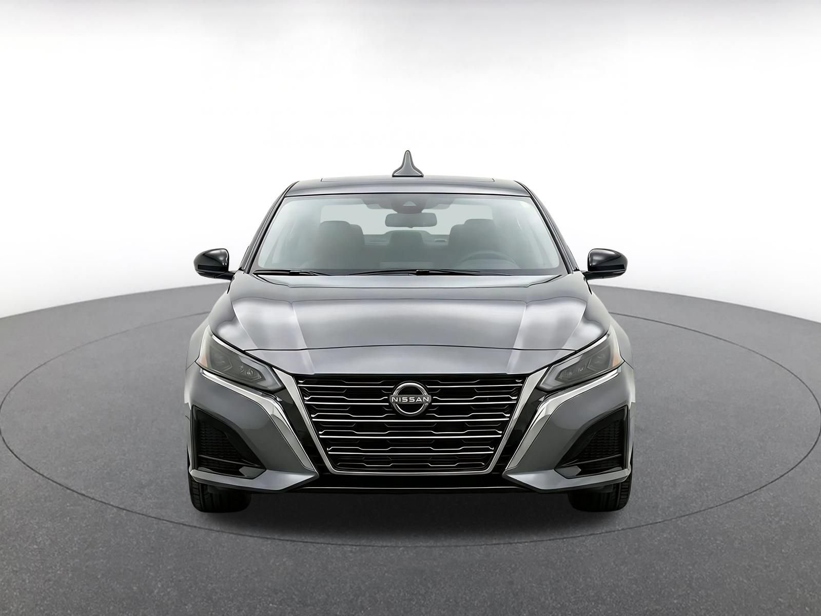 Thumbnail: 2025 Nissan Altima - 2