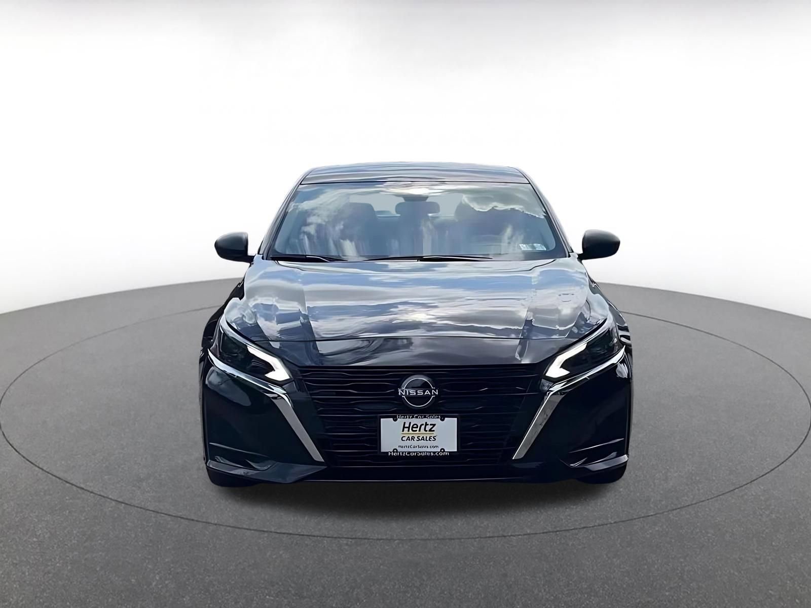 Thumbnail: 2025 Nissan Altima - 4