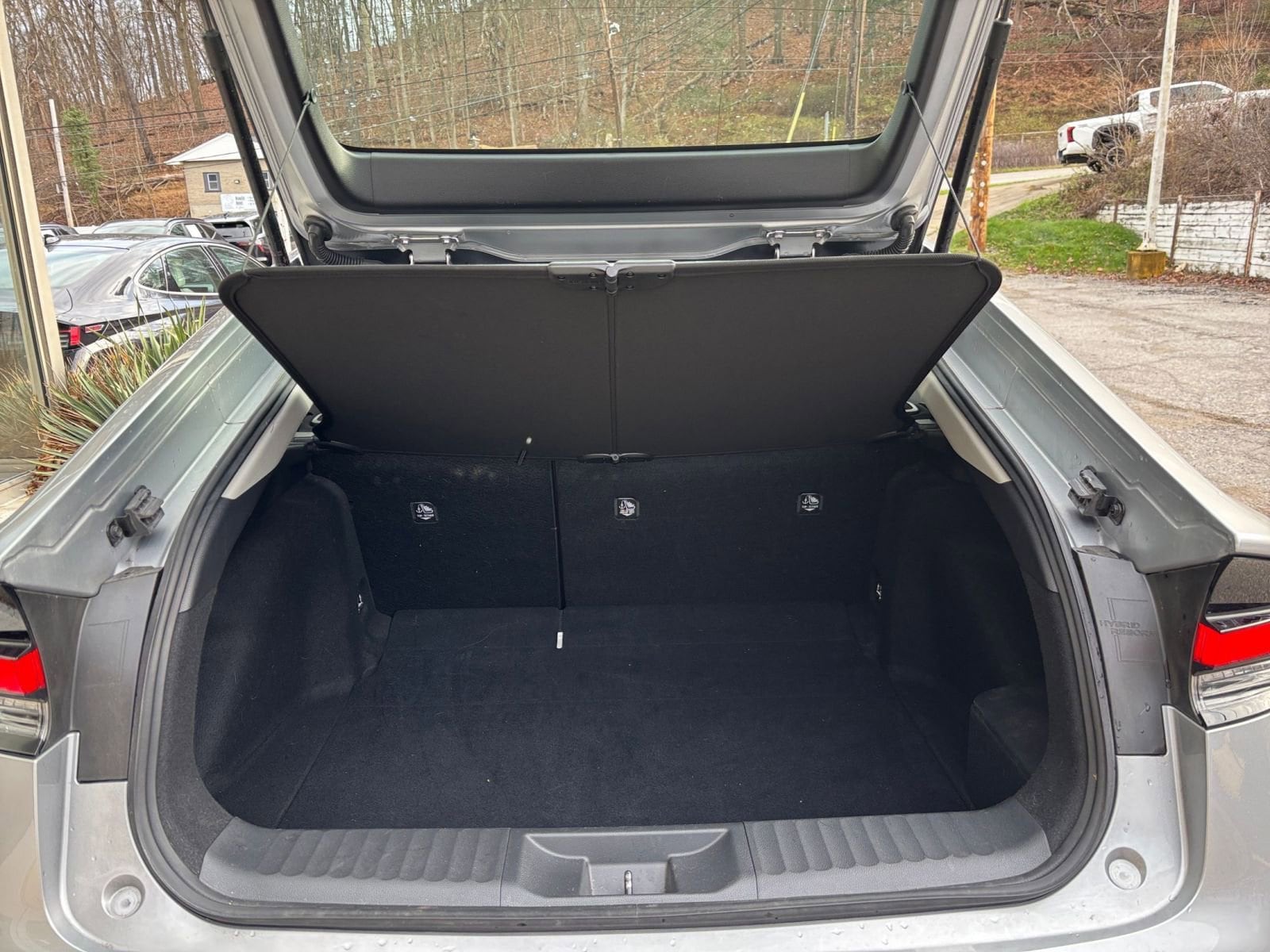 Thumbnail: 2025 Toyota Prius - 29