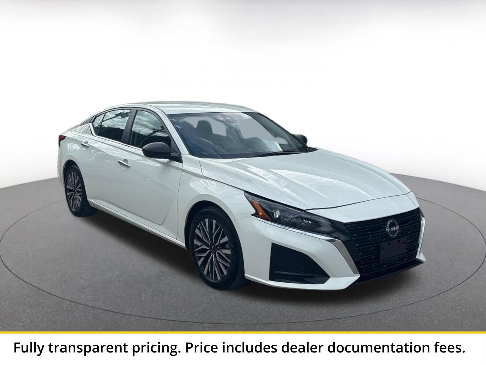 Thumbnail: 2025 Nissan Altima - 1