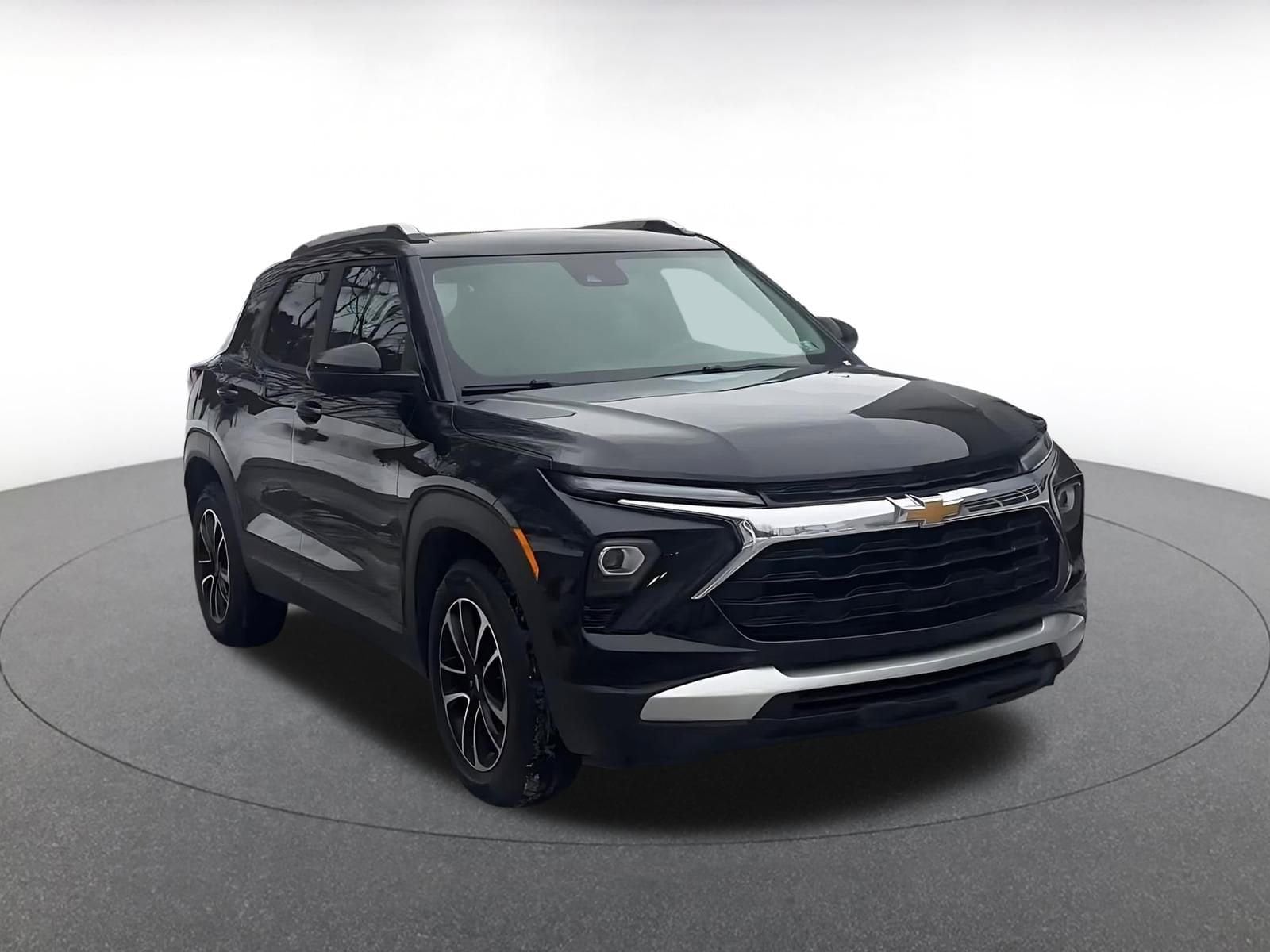 Thumbnail: 2025 Chevrolet TrailBlazer - 3