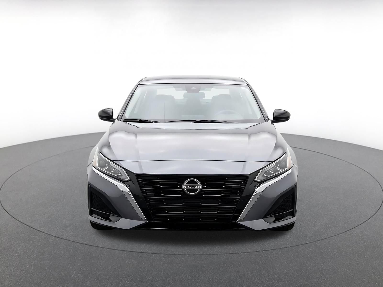 Thumbnail: 2025 Nissan Altima - 2