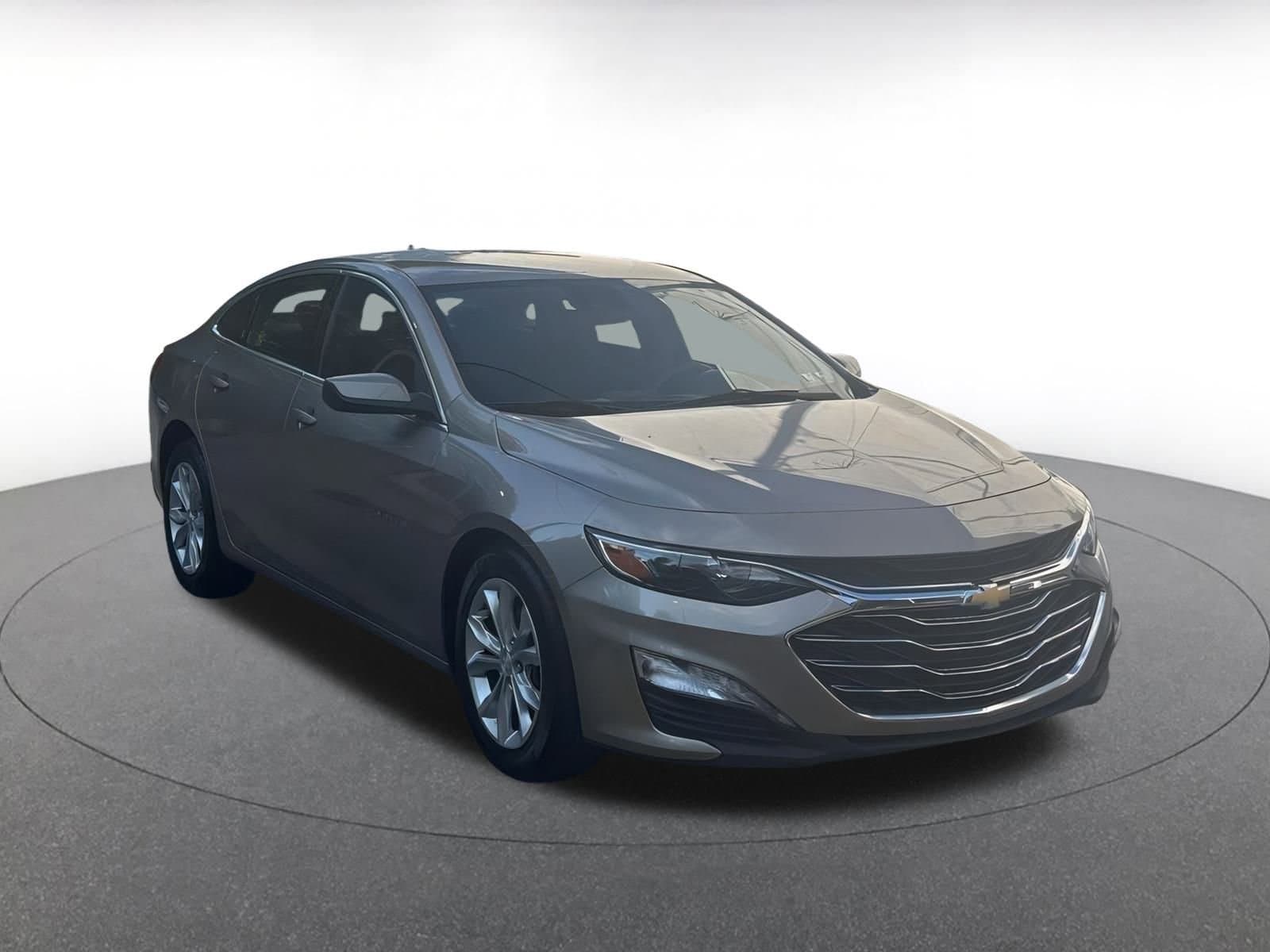 Thumbnail: 2023 Chevrolet Malibu - 1