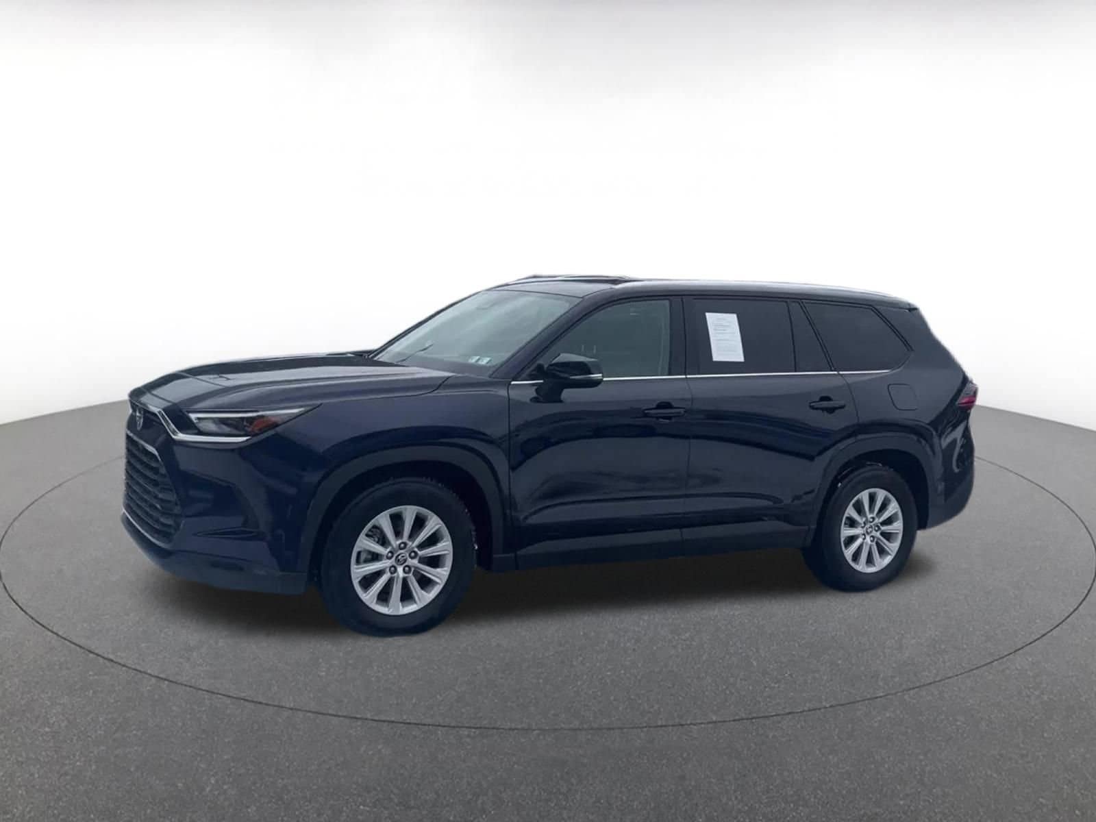 Thumbnail: 2025 Toyota Grand Highlander - 8