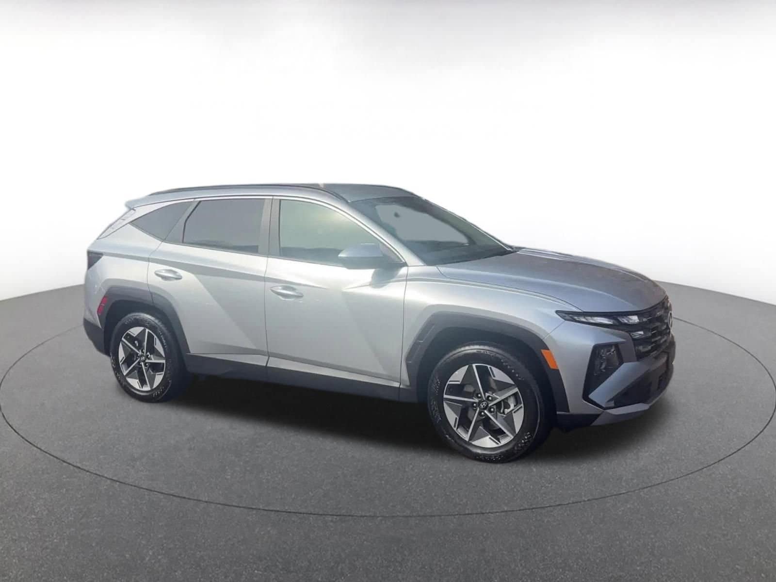 Thumbnail: 2025 Hyundai Tucson - 2