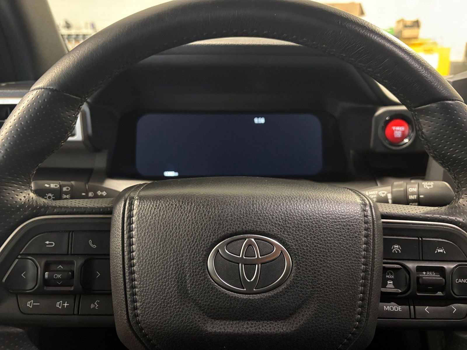 Thumbnail: 2025 Toyota 4Runner - 27