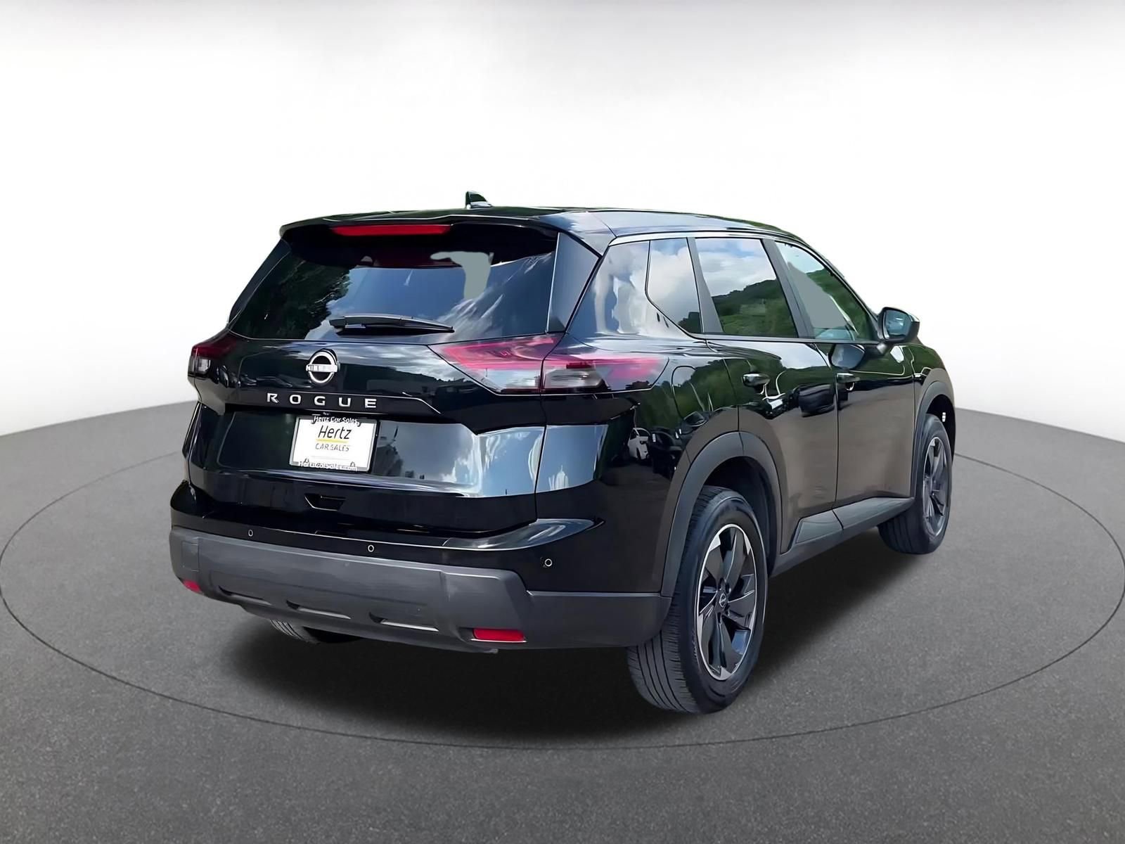 Thumbnail: 2025 Nissan Rogue - 14