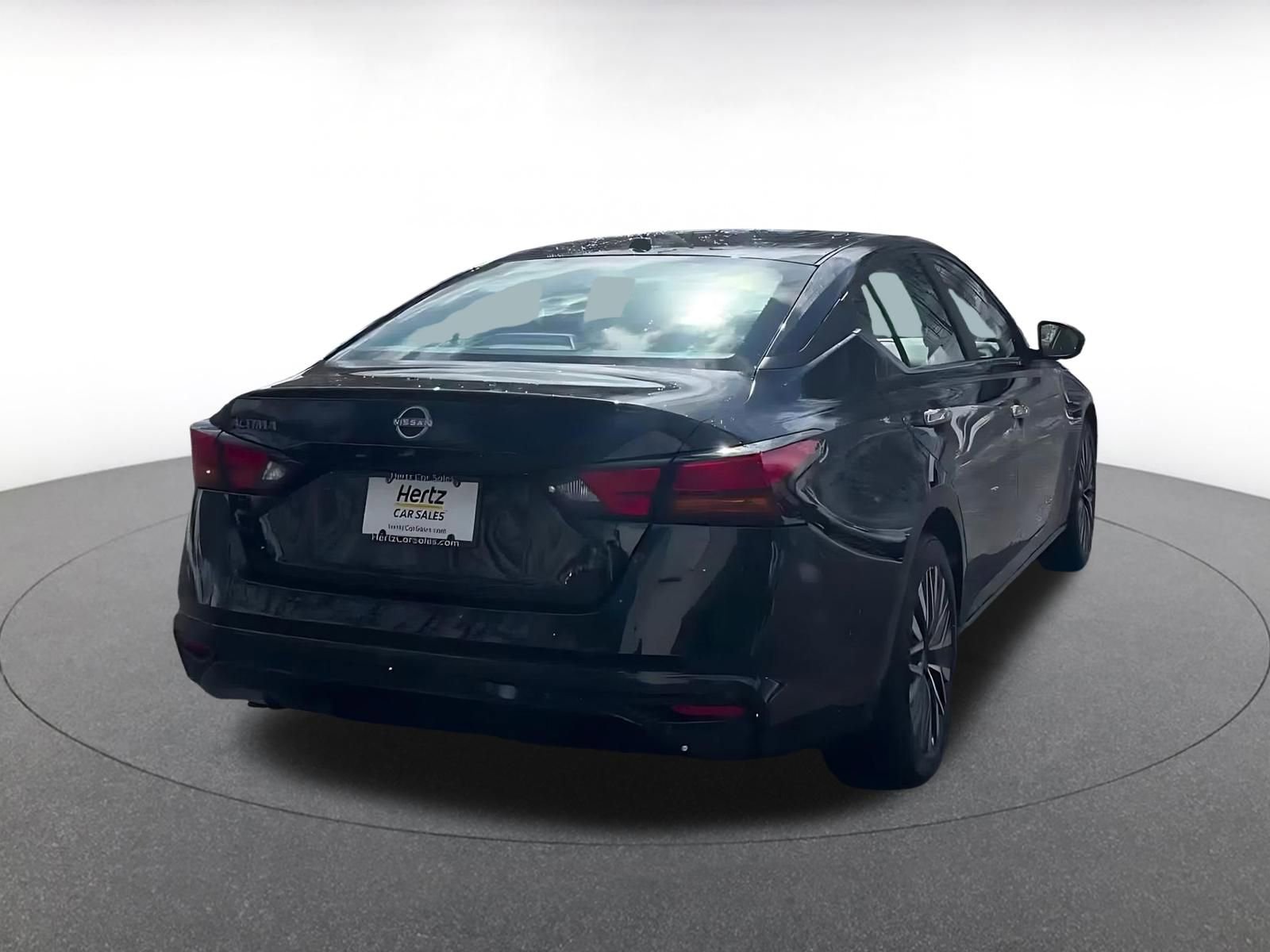 Thumbnail: 2025 Nissan Altima - 15