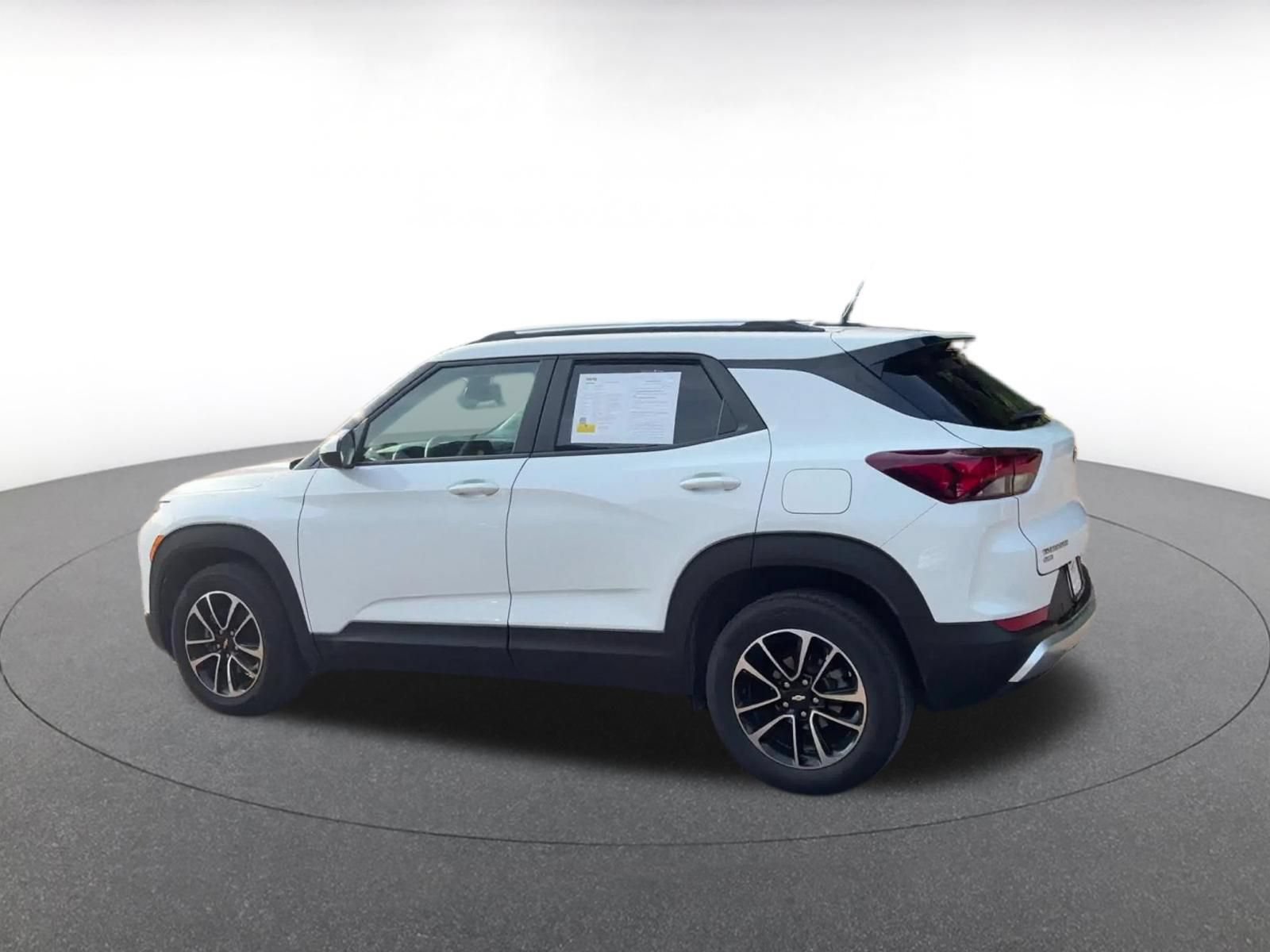 Thumbnail: 2025 Chevrolet TrailBlazer - 10