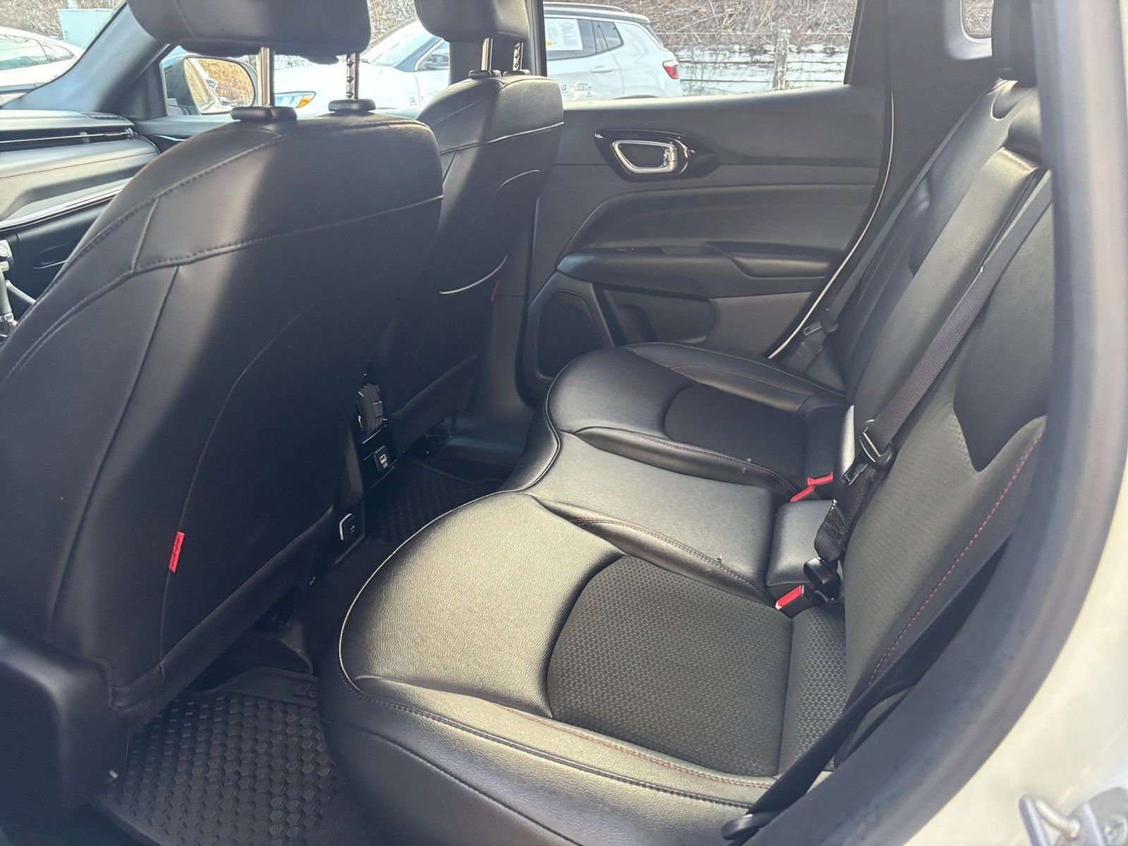 Thumbnail: 2025 Jeep Compass - 28