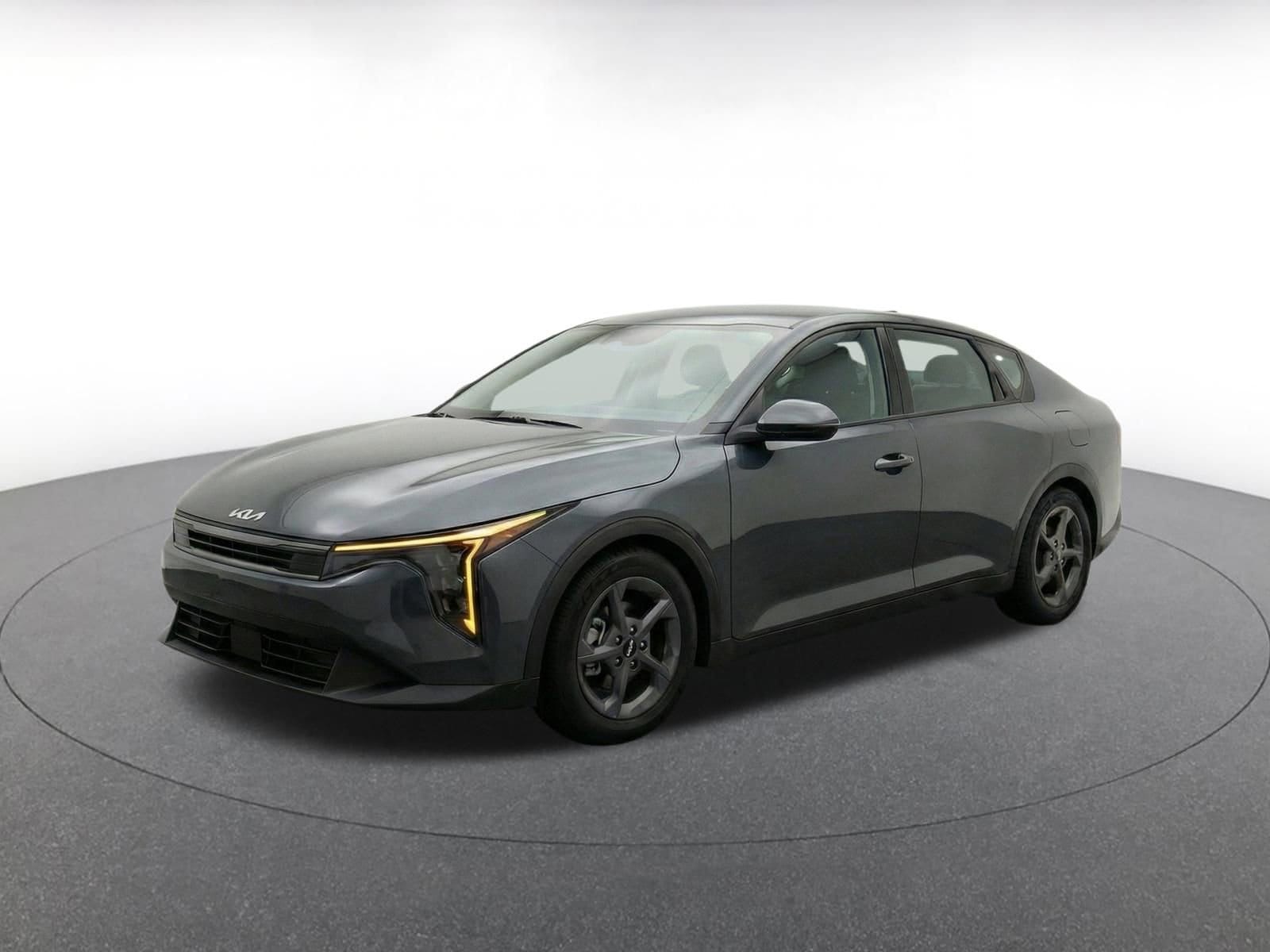 Thumbnail: 2025 Kia K4 - 3