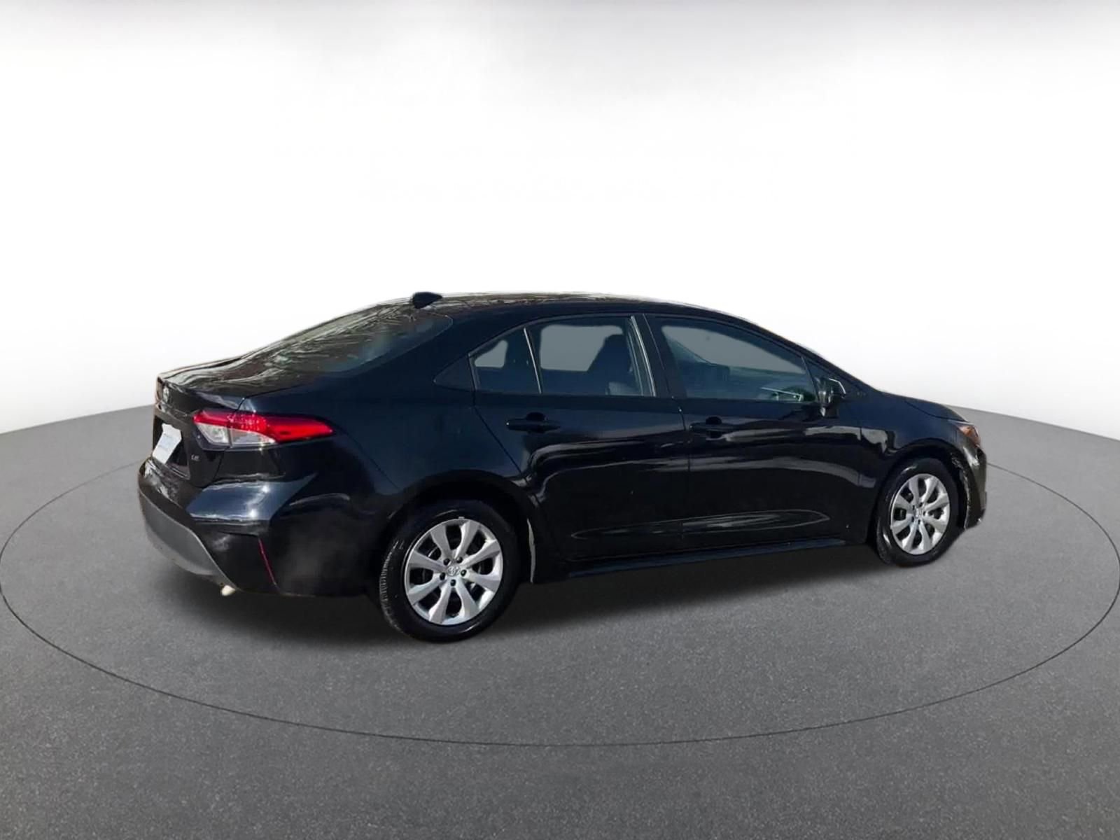 Thumbnail: 2025 Toyota Corolla - 15