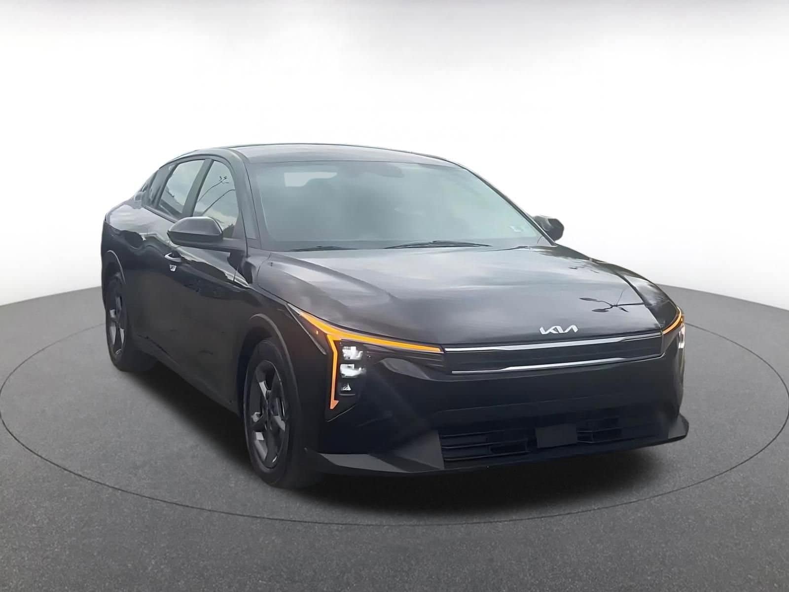 Thumbnail: 2025 Kia K4 - 3