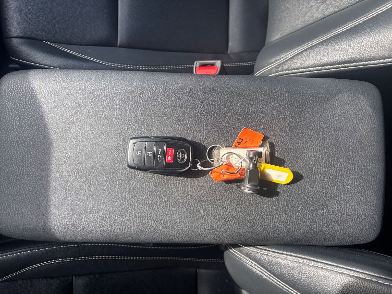 Thumbnail: 2025 Toyota Camry - 22