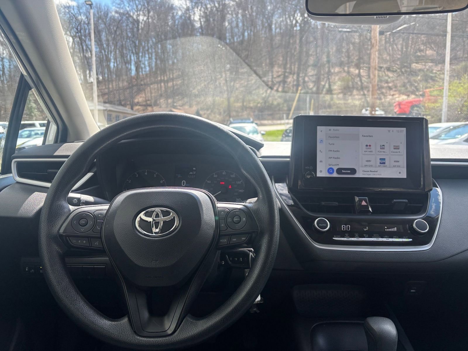 Thumbnail: 2025 Toyota Corolla - 33