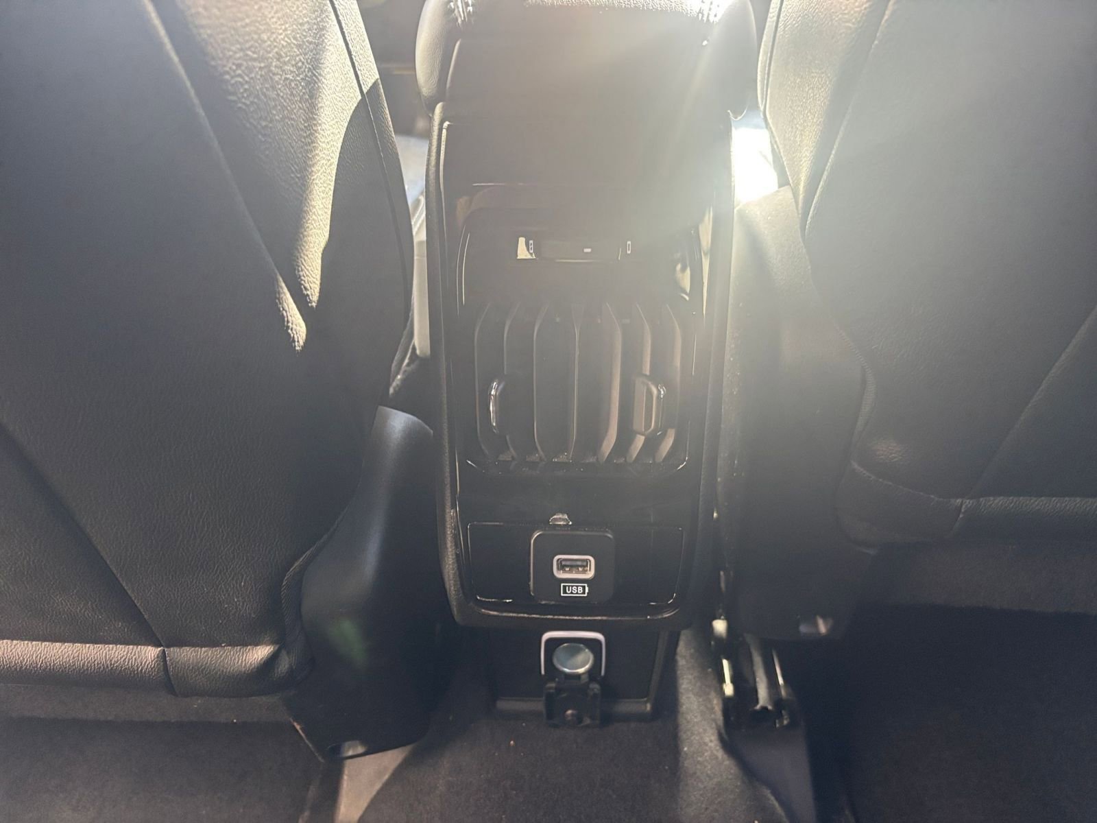 Thumbnail: 2025 Jeep Compass - 23