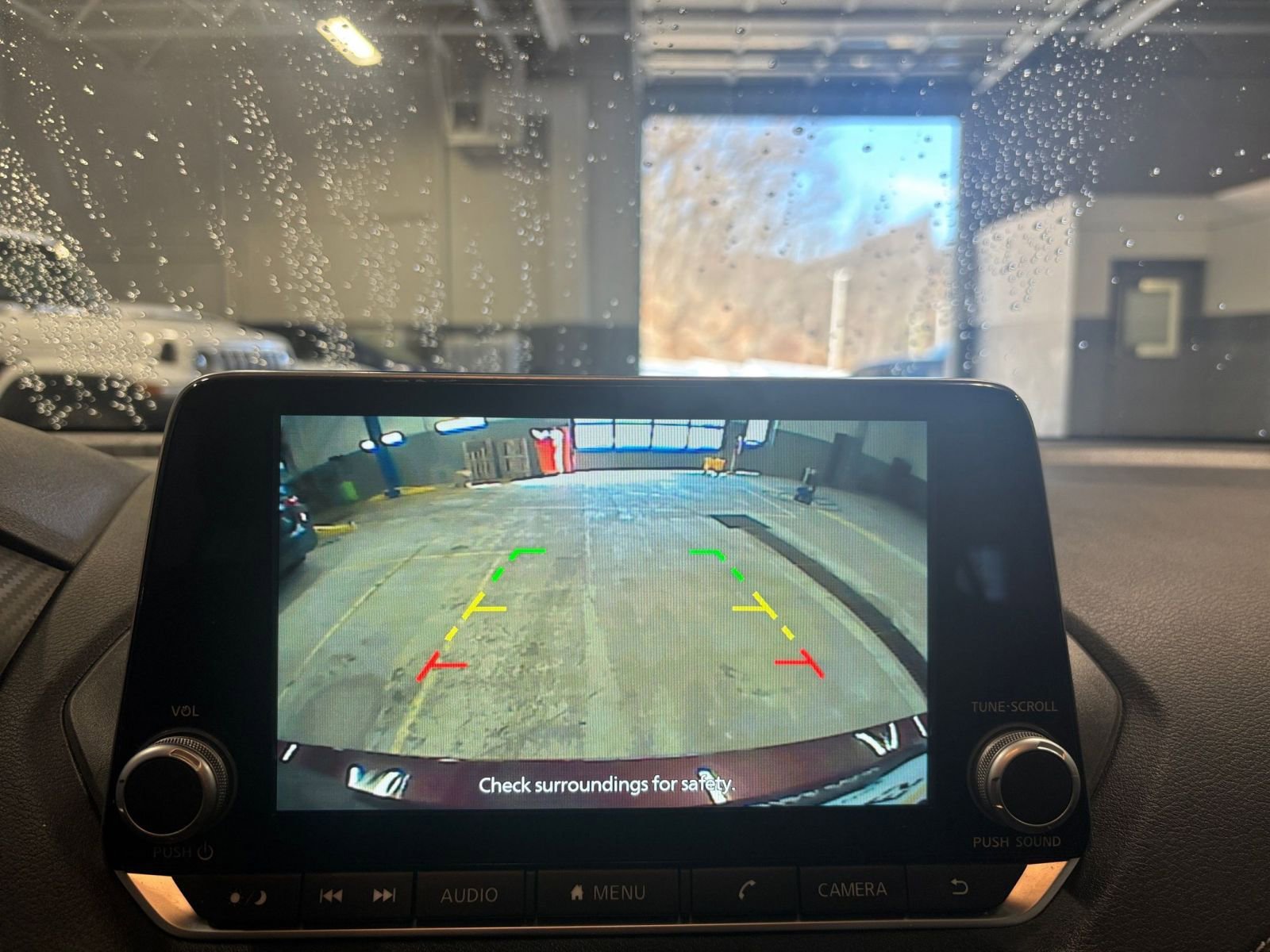 Thumbnail: 2025 Nissan Sentra - 23