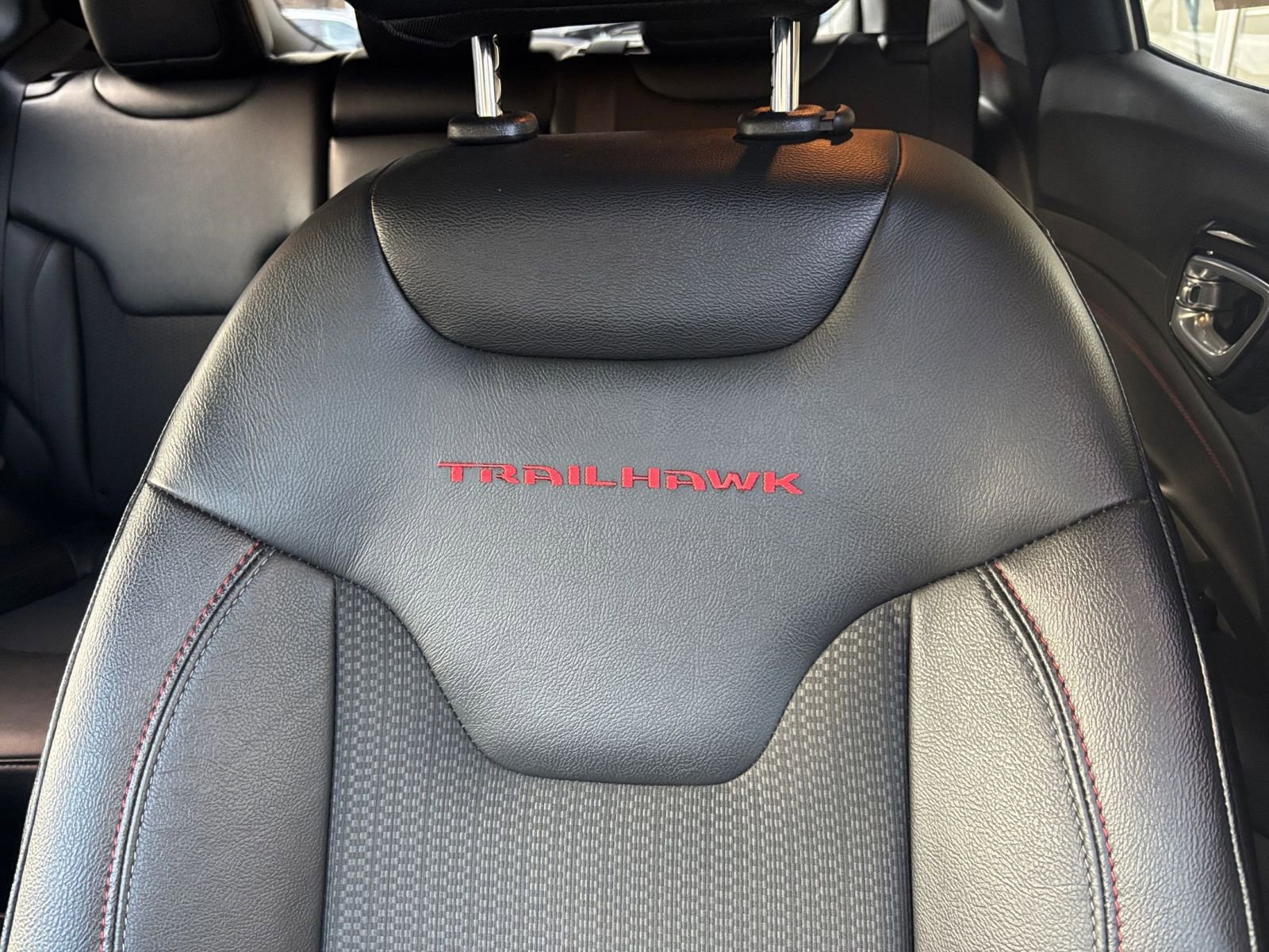 Thumbnail: 2025 Jeep Compass - 27