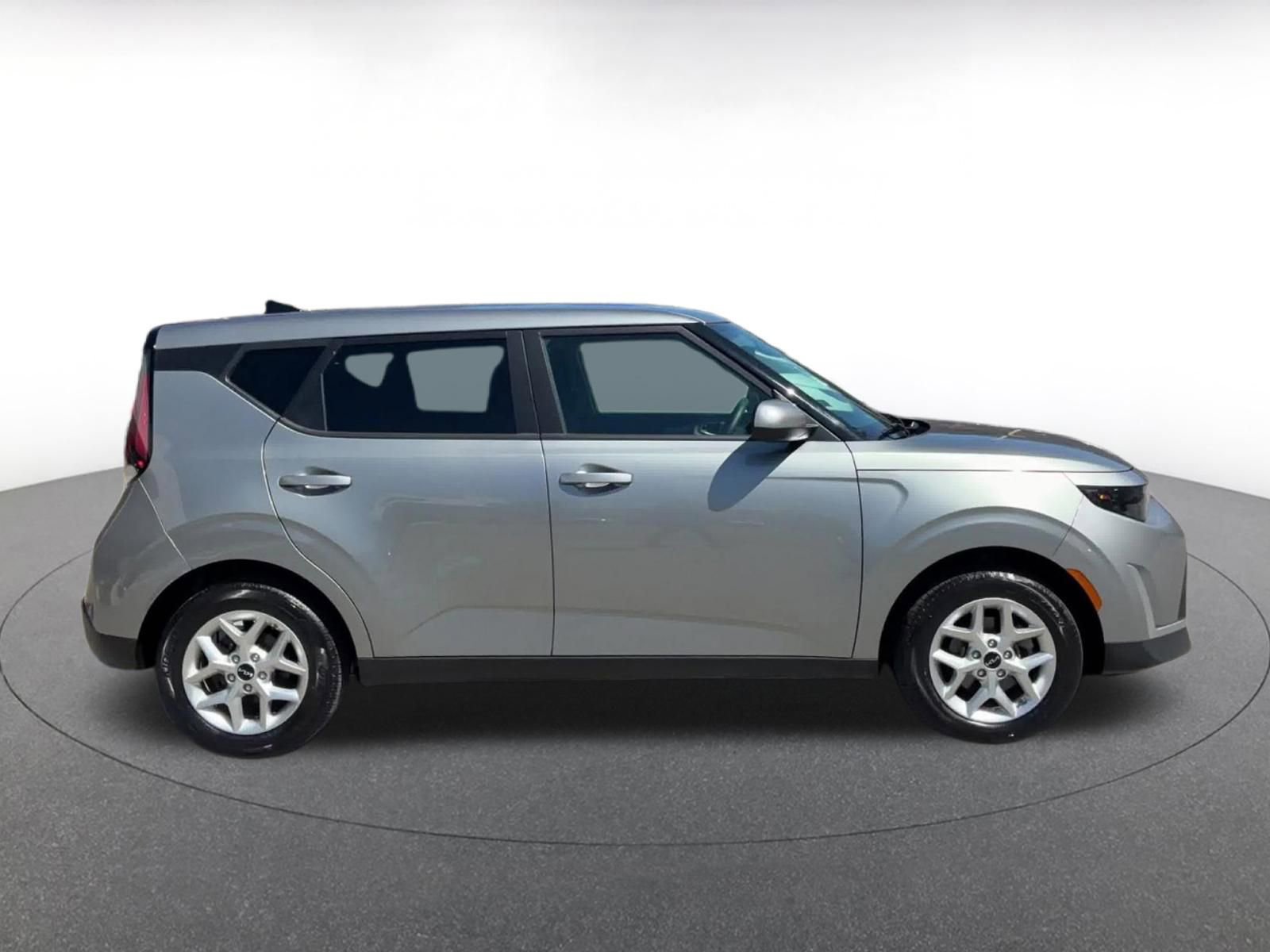 Thumbnail: 2025 Kia Soul - 16