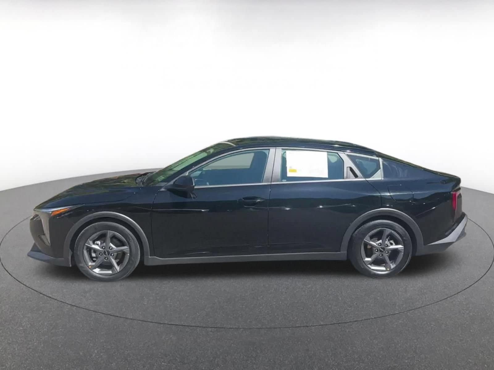 Thumbnail: 2025 Kia K4 - 8