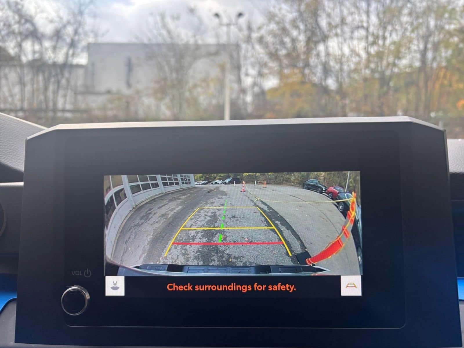 Thumbnail: 2025 Toyota Tacoma - 18