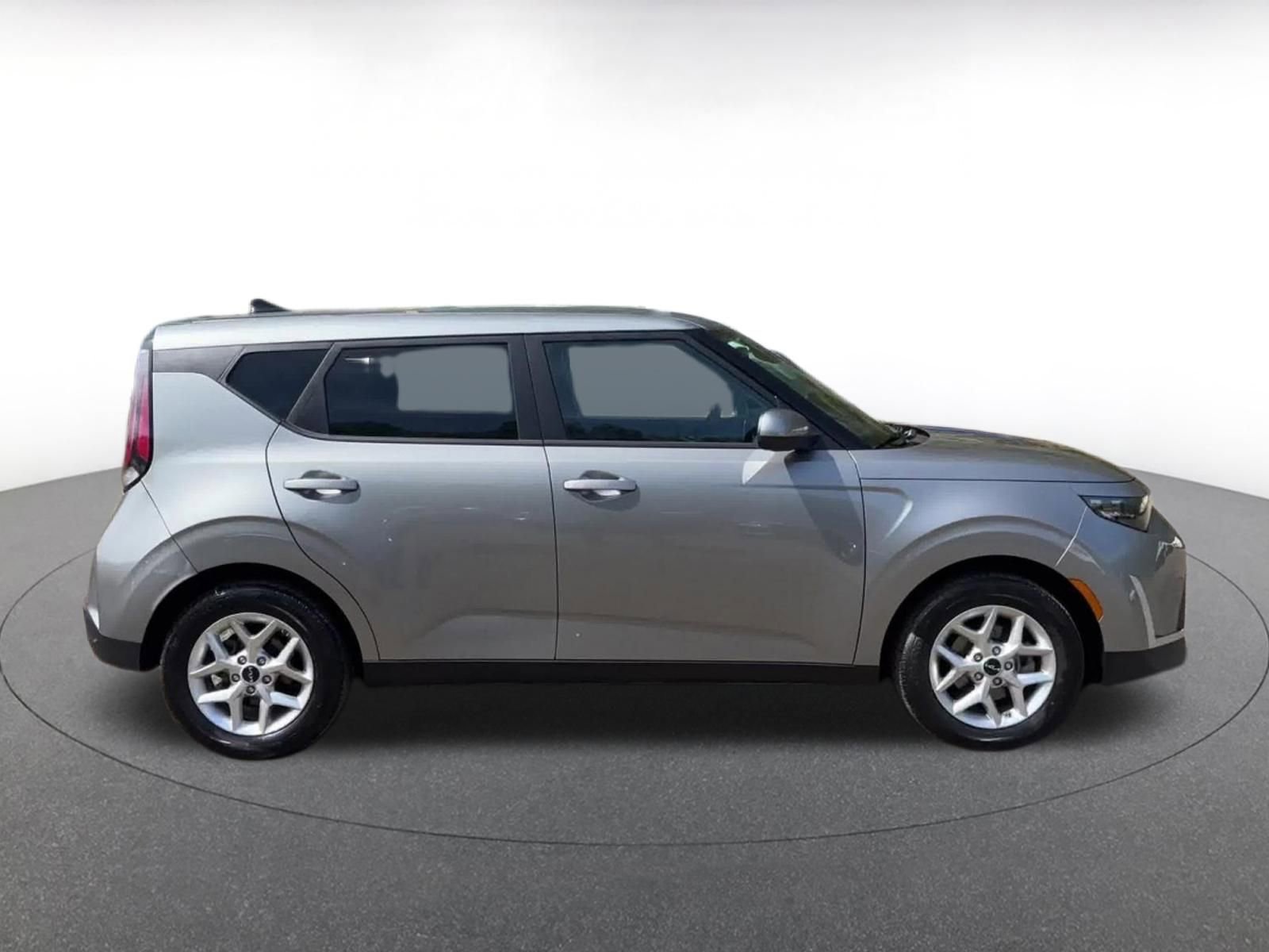 Thumbnail: 2025 Kia Soul - 16