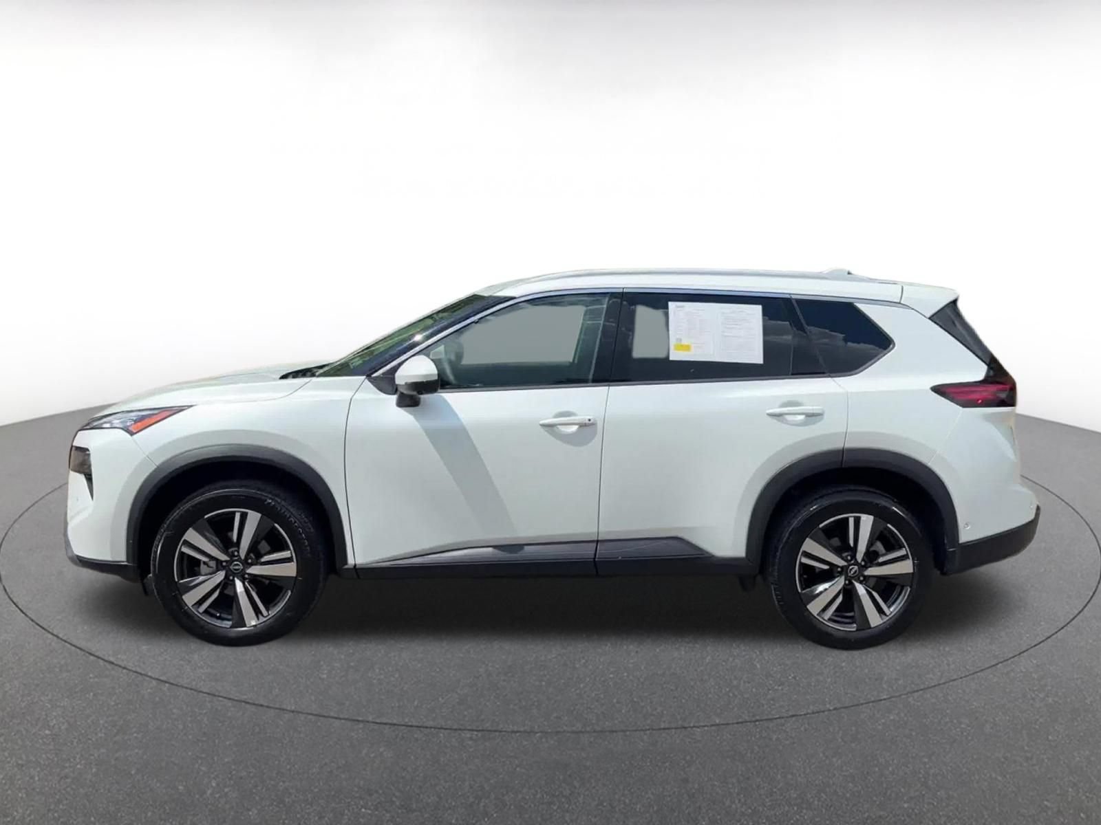Thumbnail: 2026 Nissan Rogue - 9