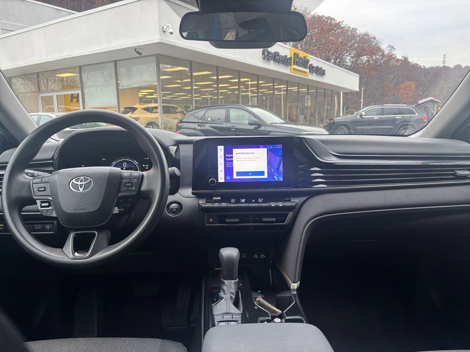 Thumbnail: 2025 Toyota Camry - 32