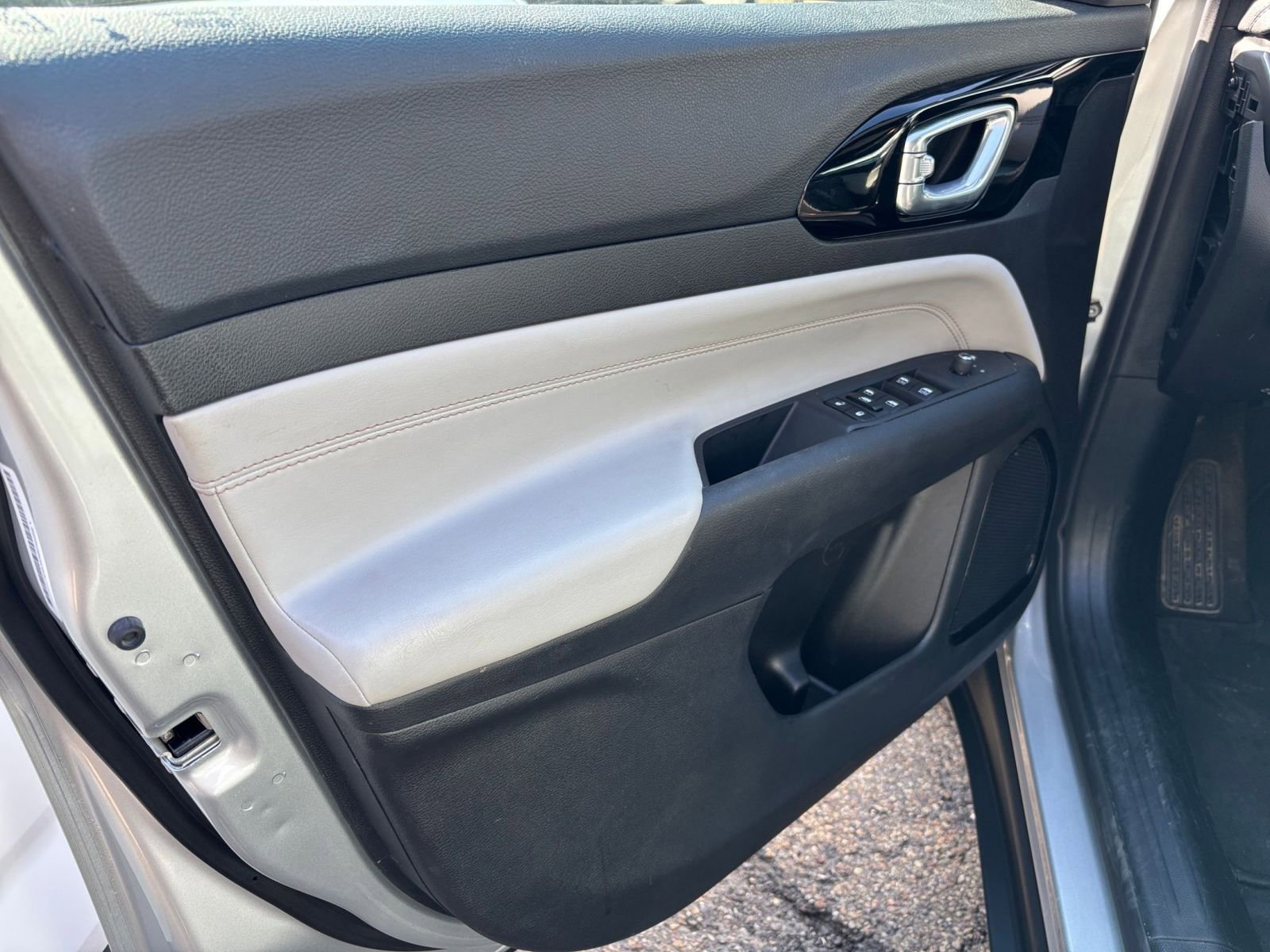 Thumbnail: 2025 Jeep Compass - 18