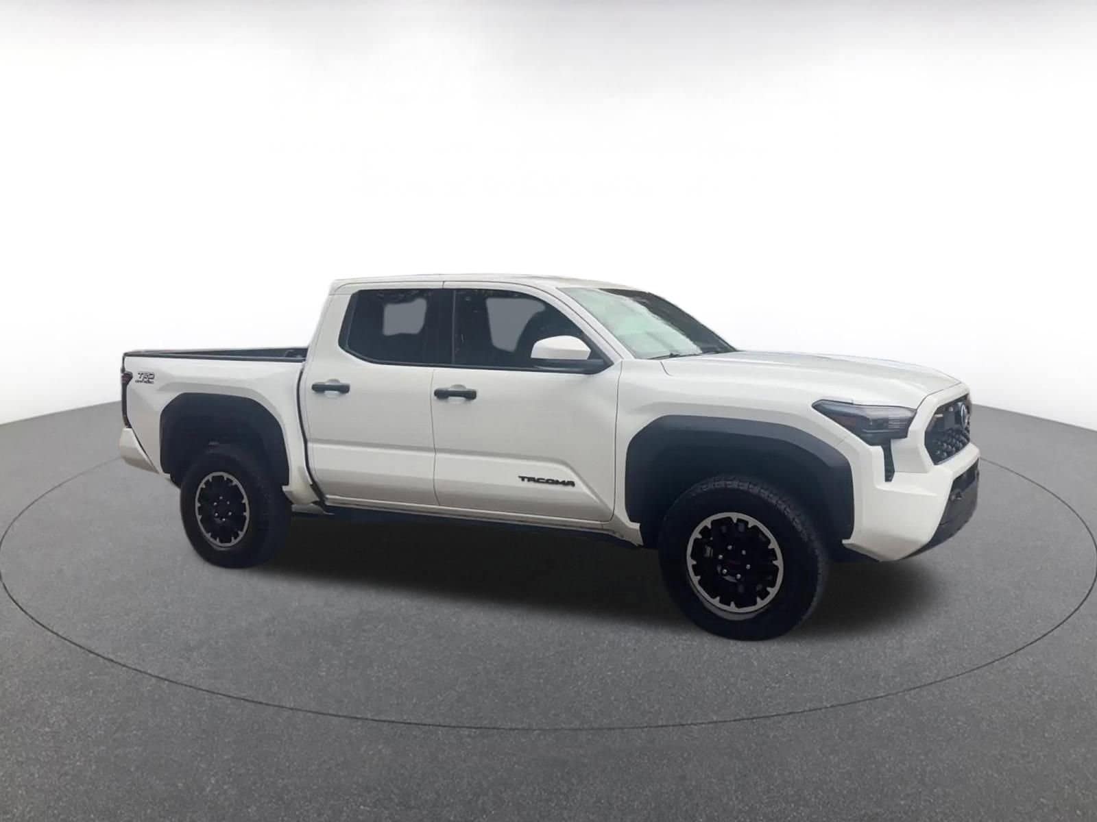 Thumbnail: 2025 Toyota Tacoma - 2