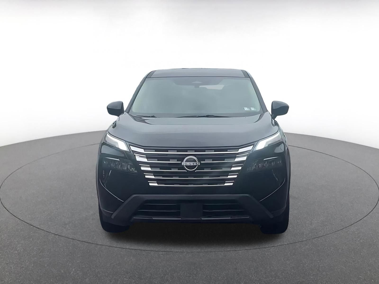 Thumbnail: 2025 Nissan Rogue - 4
