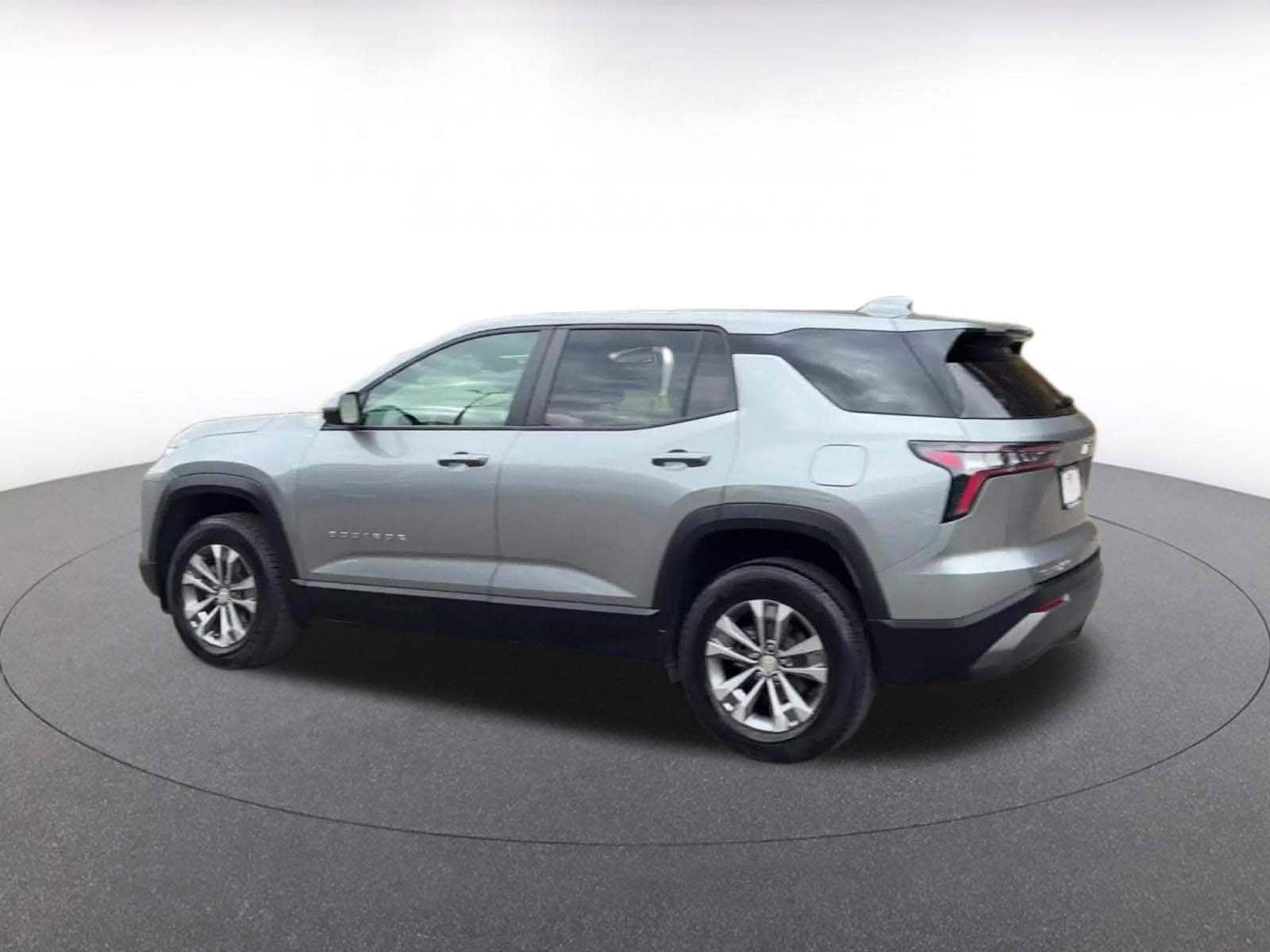 Thumbnail: 2025 Chevrolet Equinox - 10